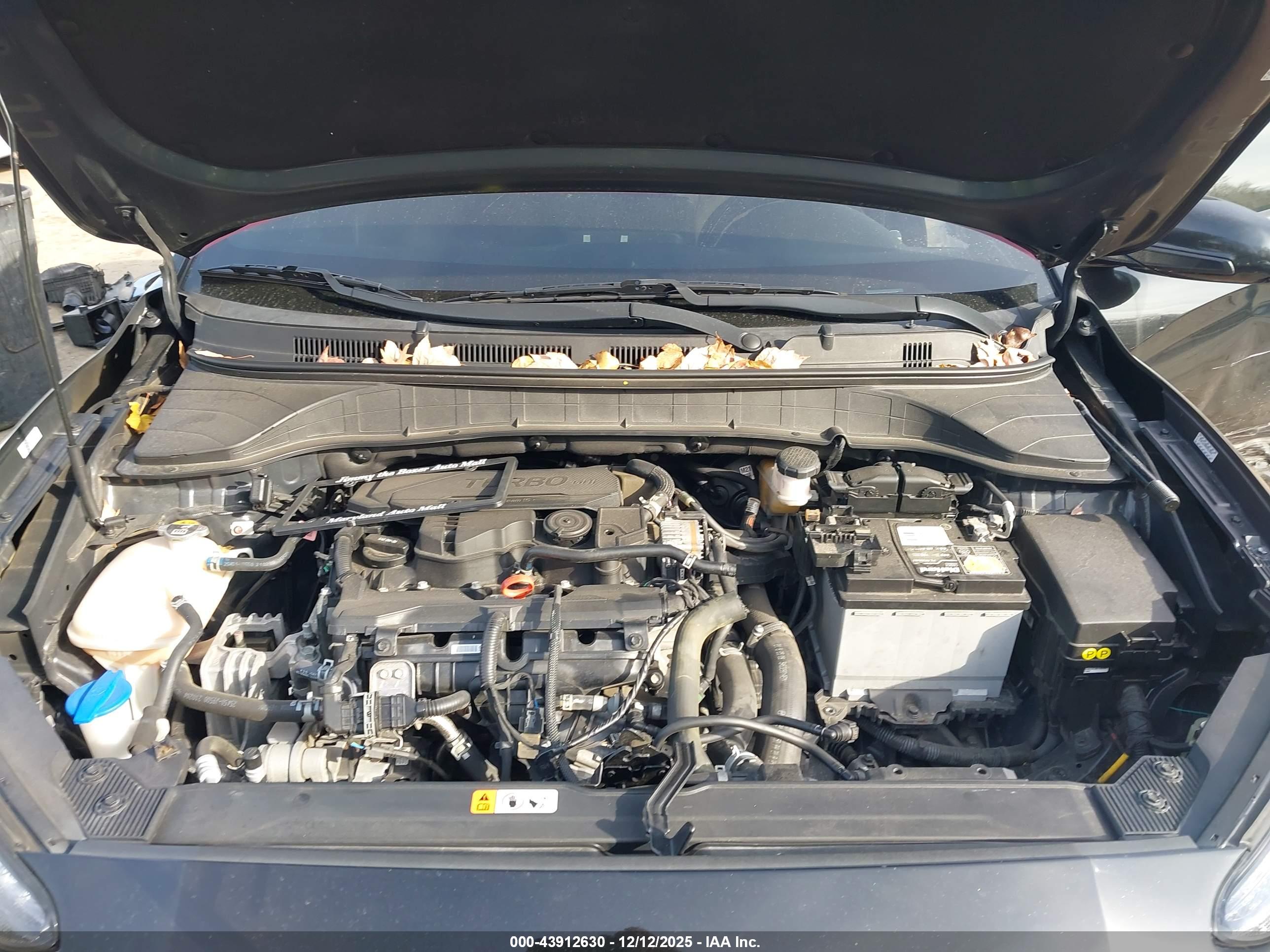 HYUNDAI KONA image 10