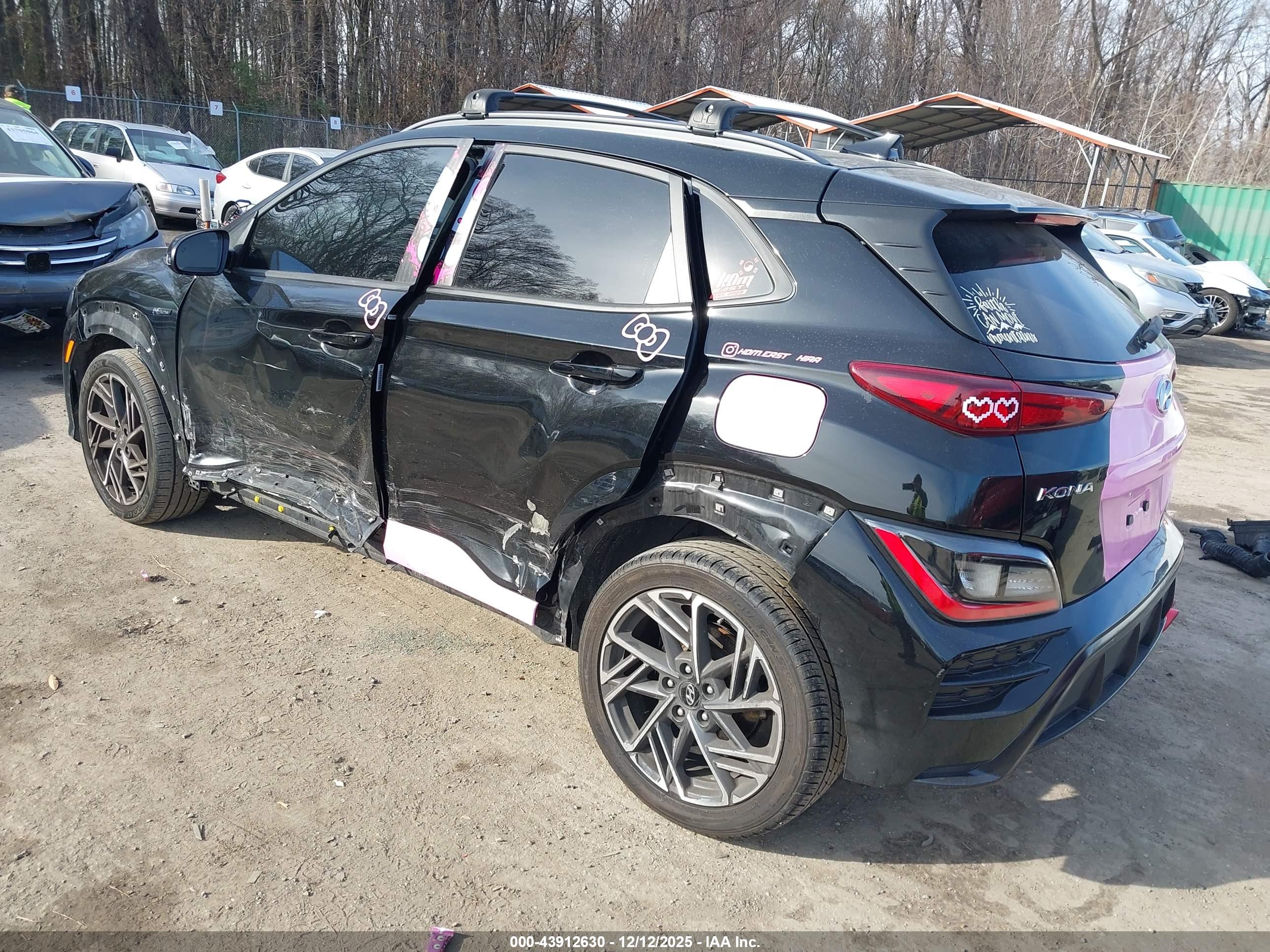 HYUNDAI KONA image 3