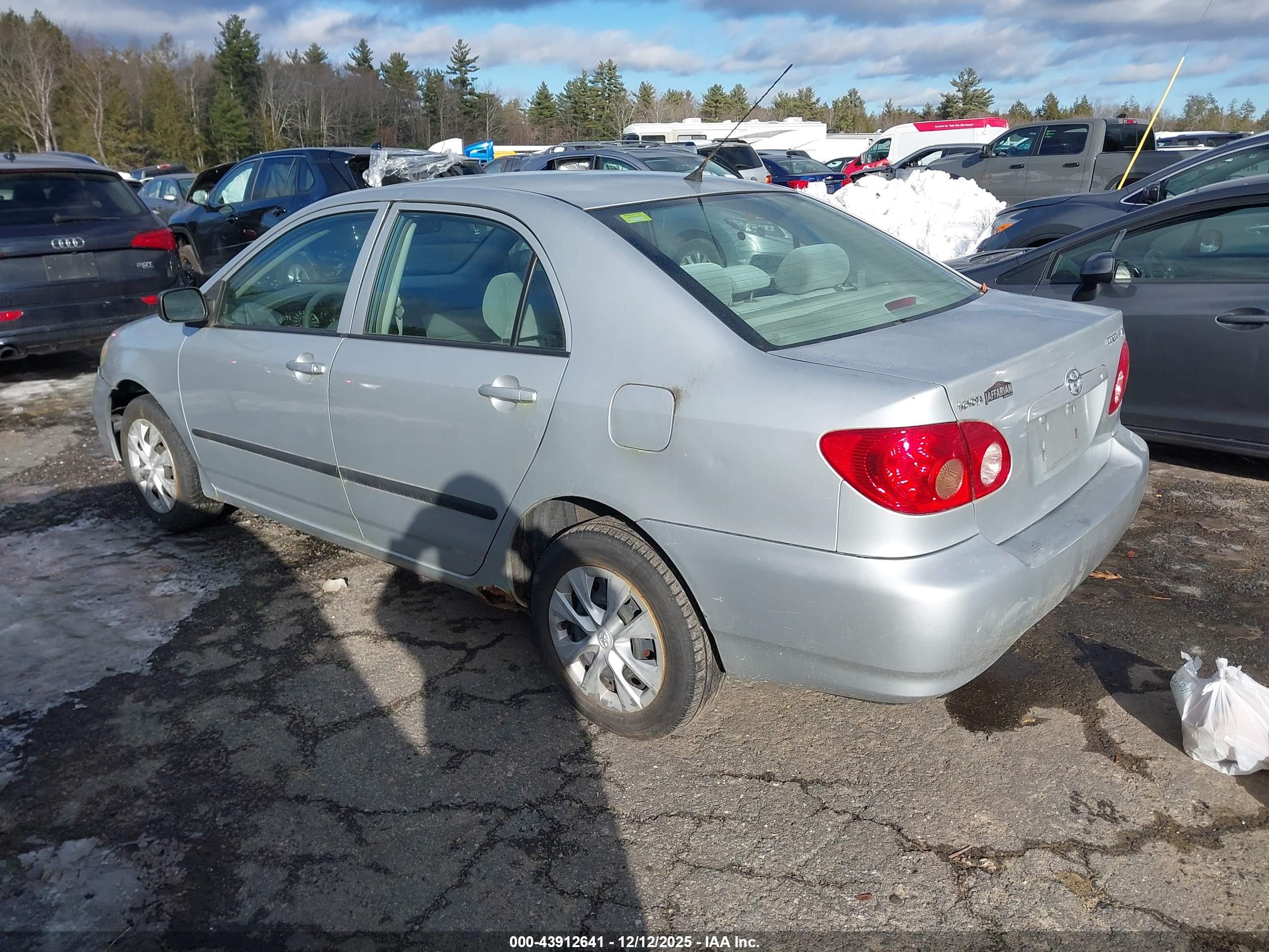 TOYOTA COROLLA image 3