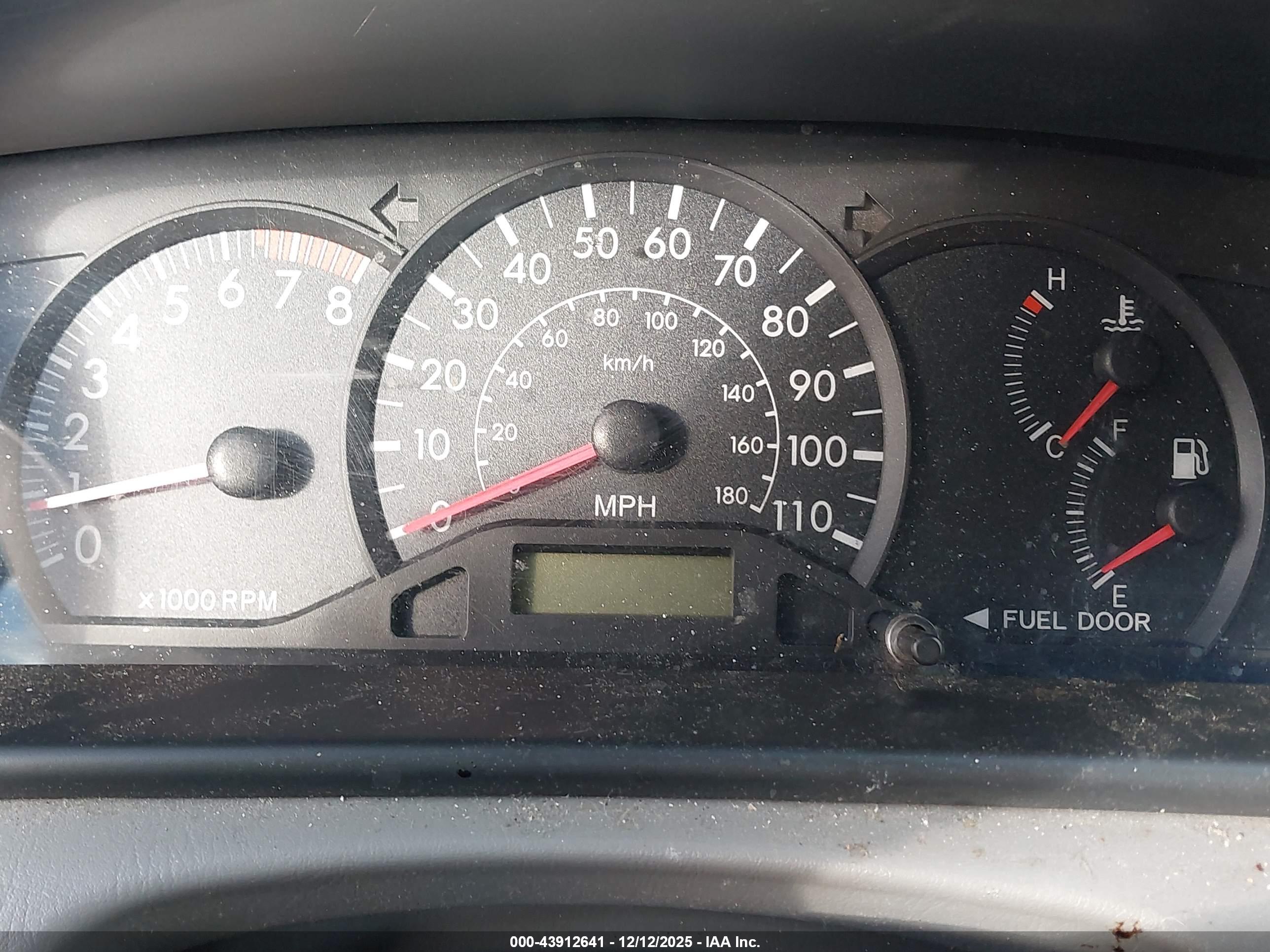 TOYOTA COROLLA image 7