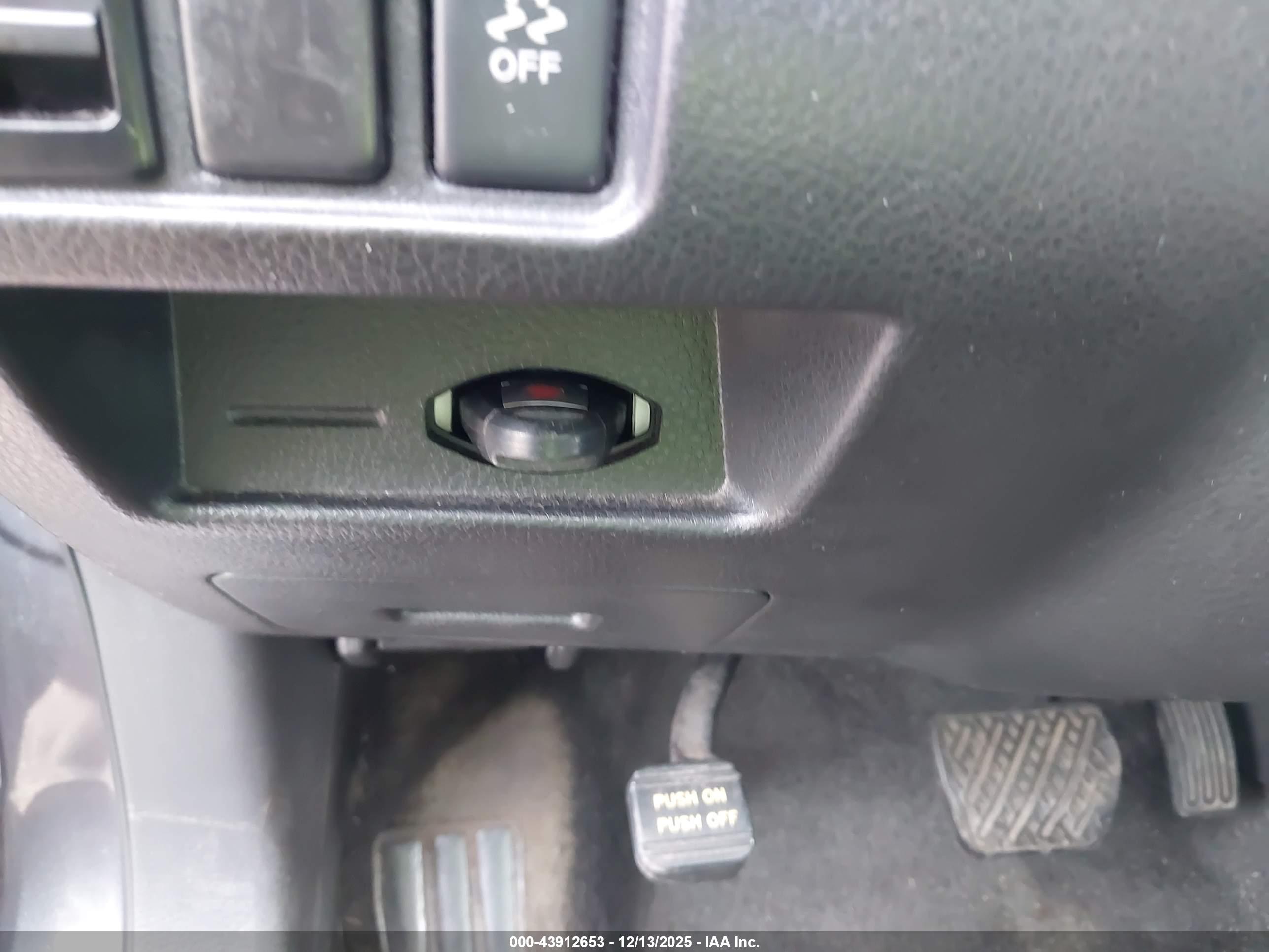 NISSAN ALTIMA image 11