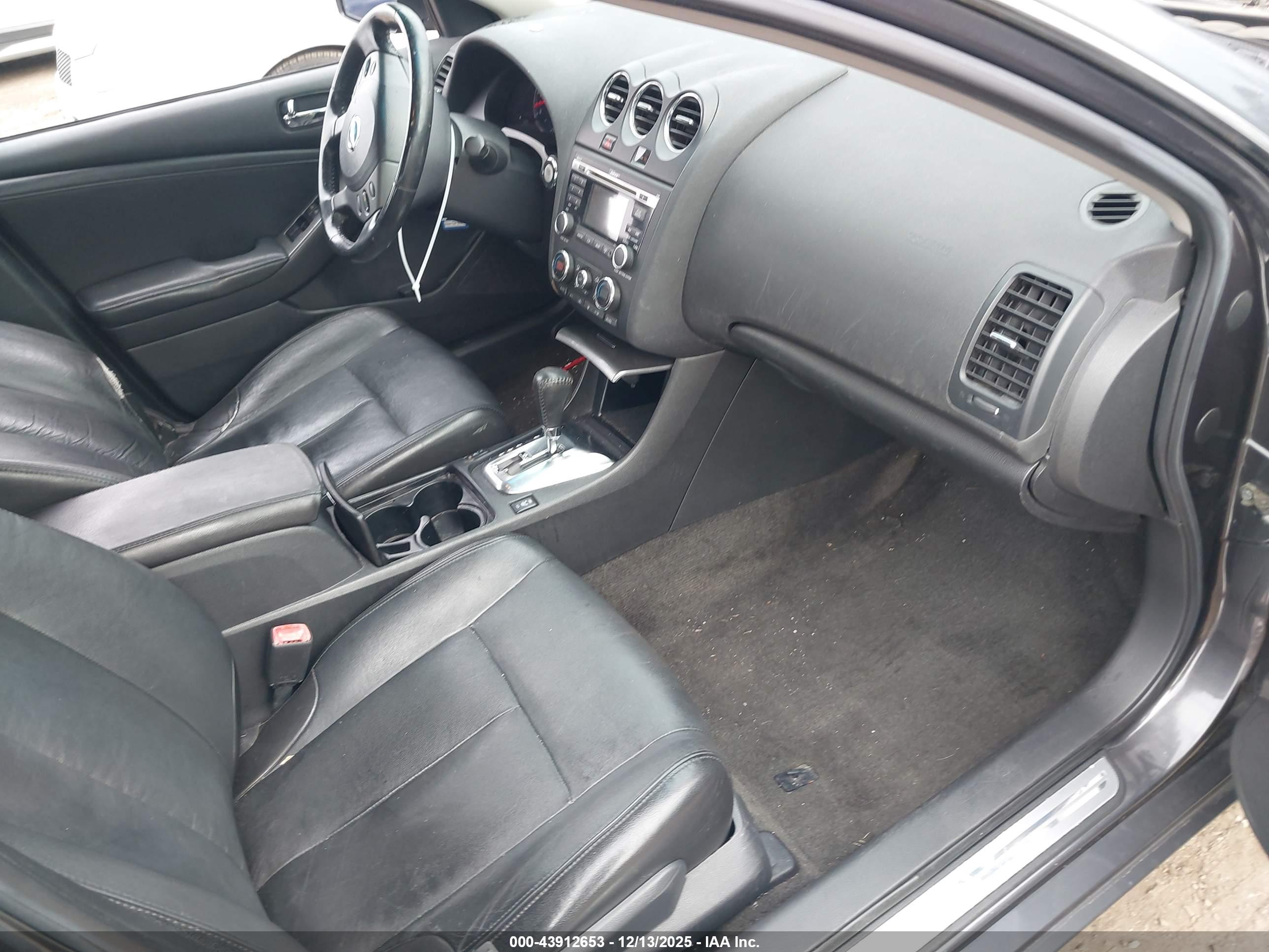 NISSAN ALTIMA image 5