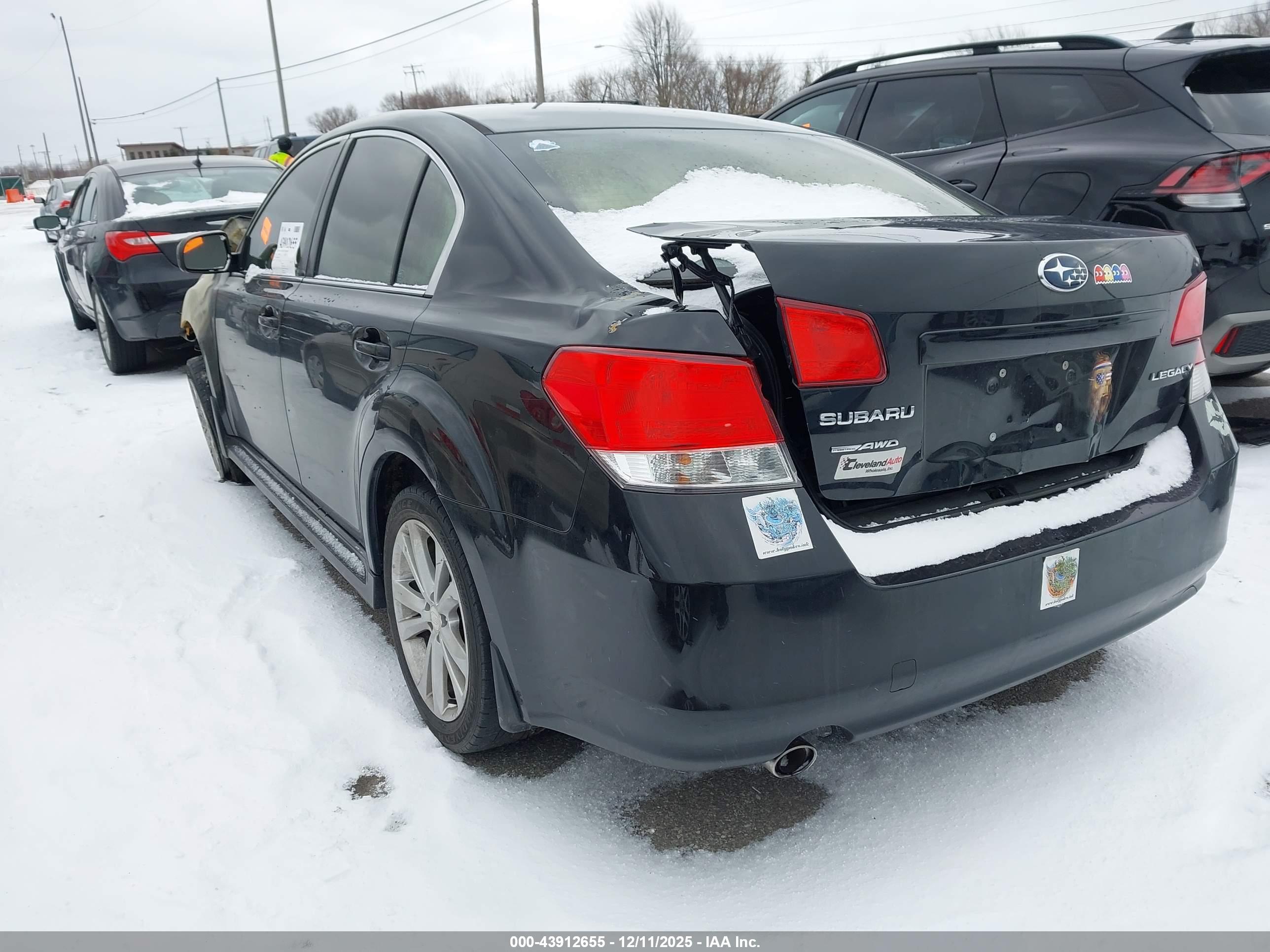 SUBARU LEGACY image 3