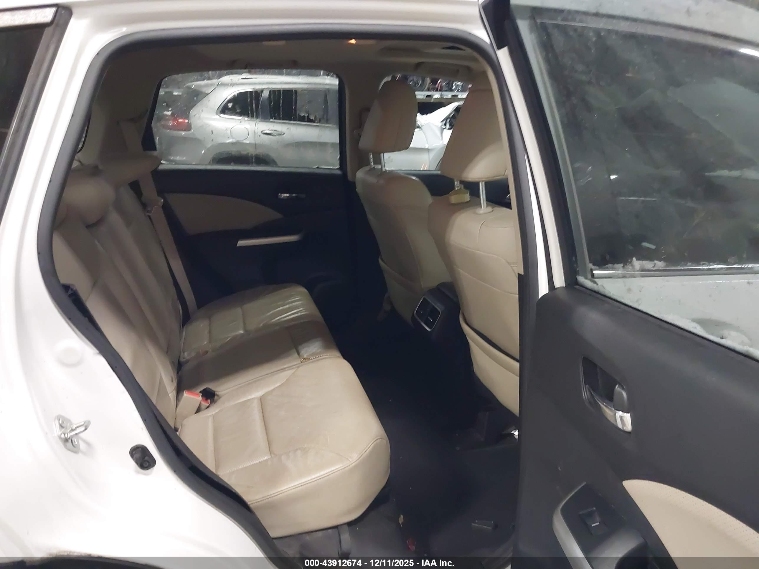 HONDA CR-V image 8
