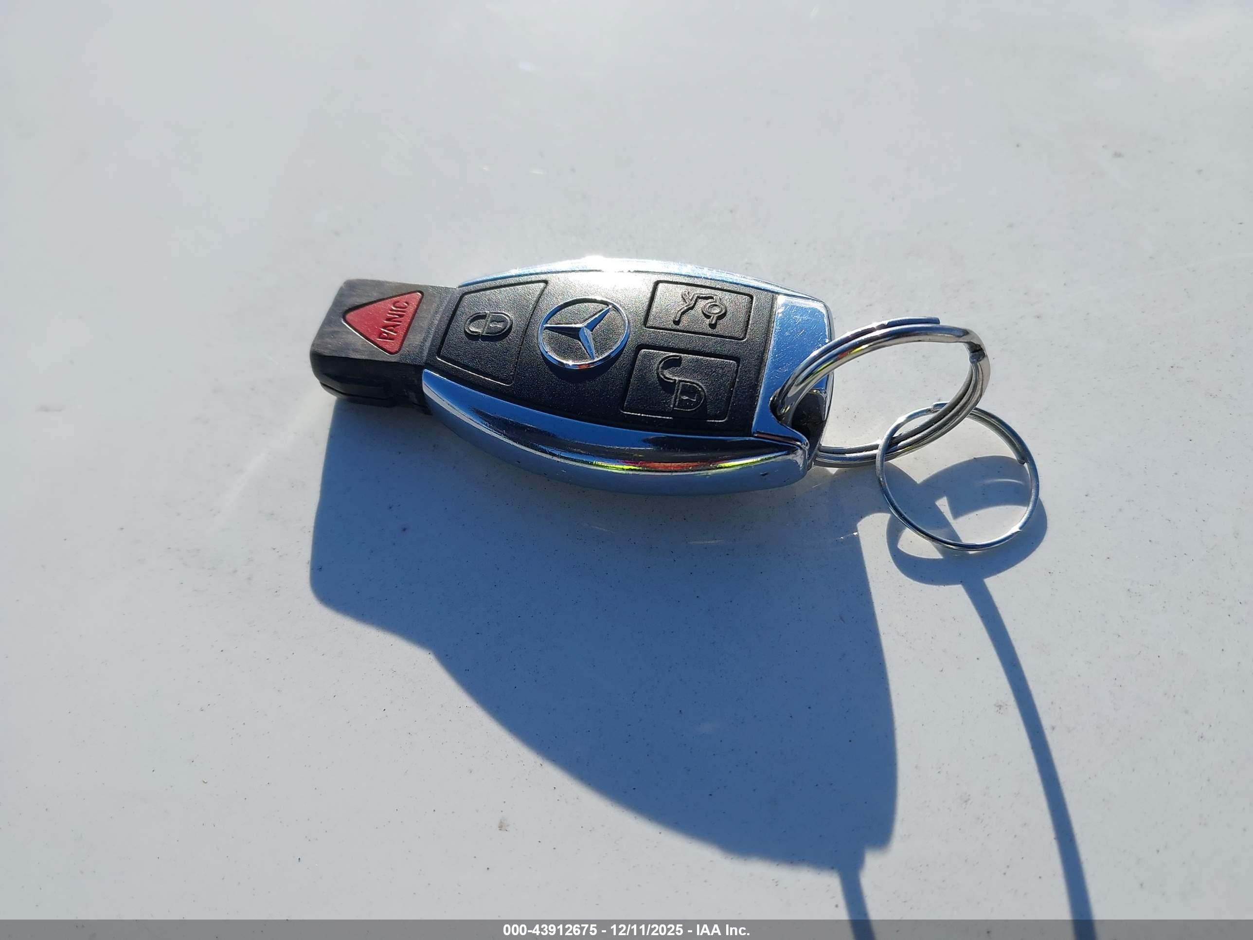 MERCEDES-BENZ C image 11