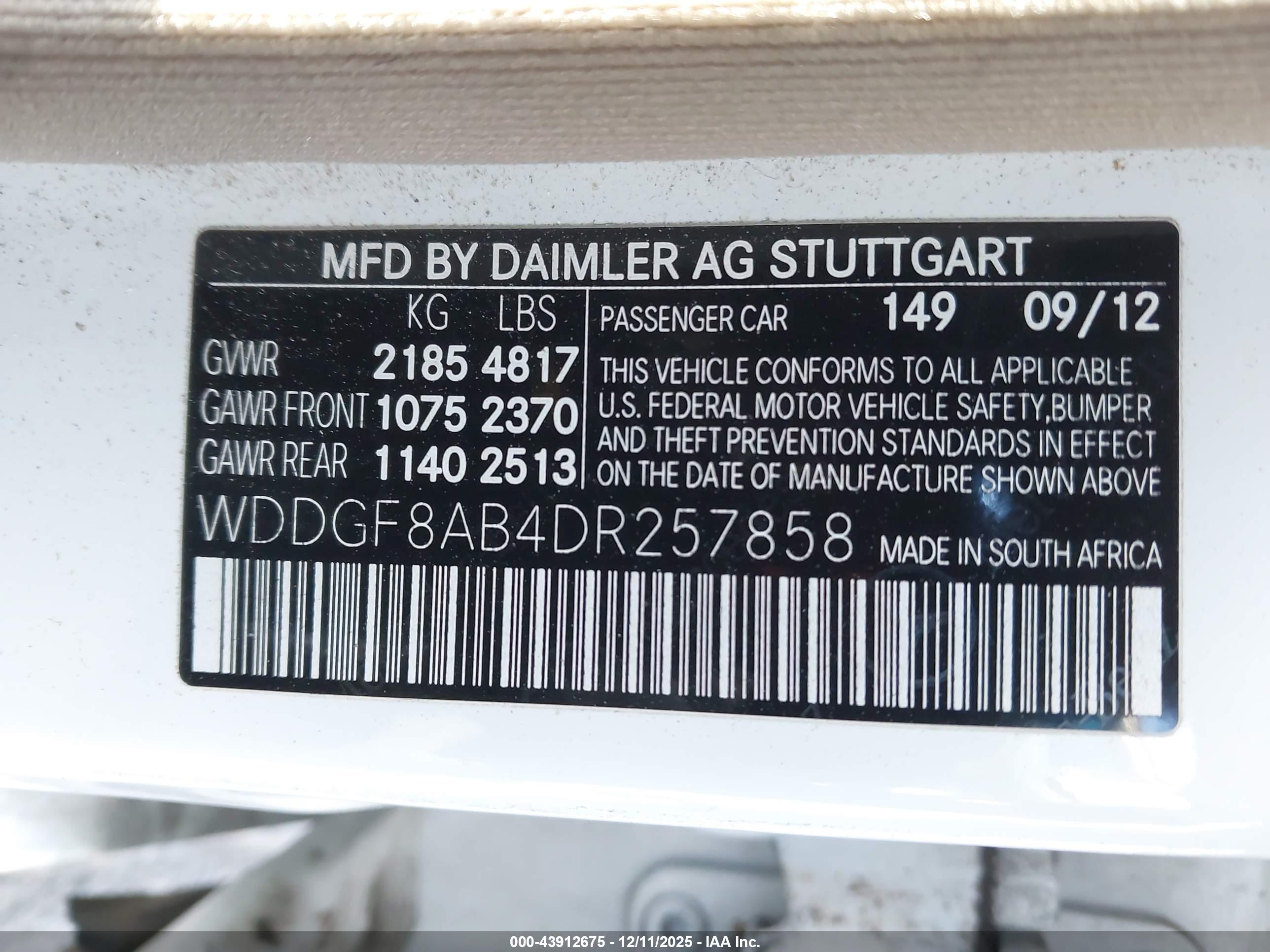 MERCEDES-BENZ C image 9