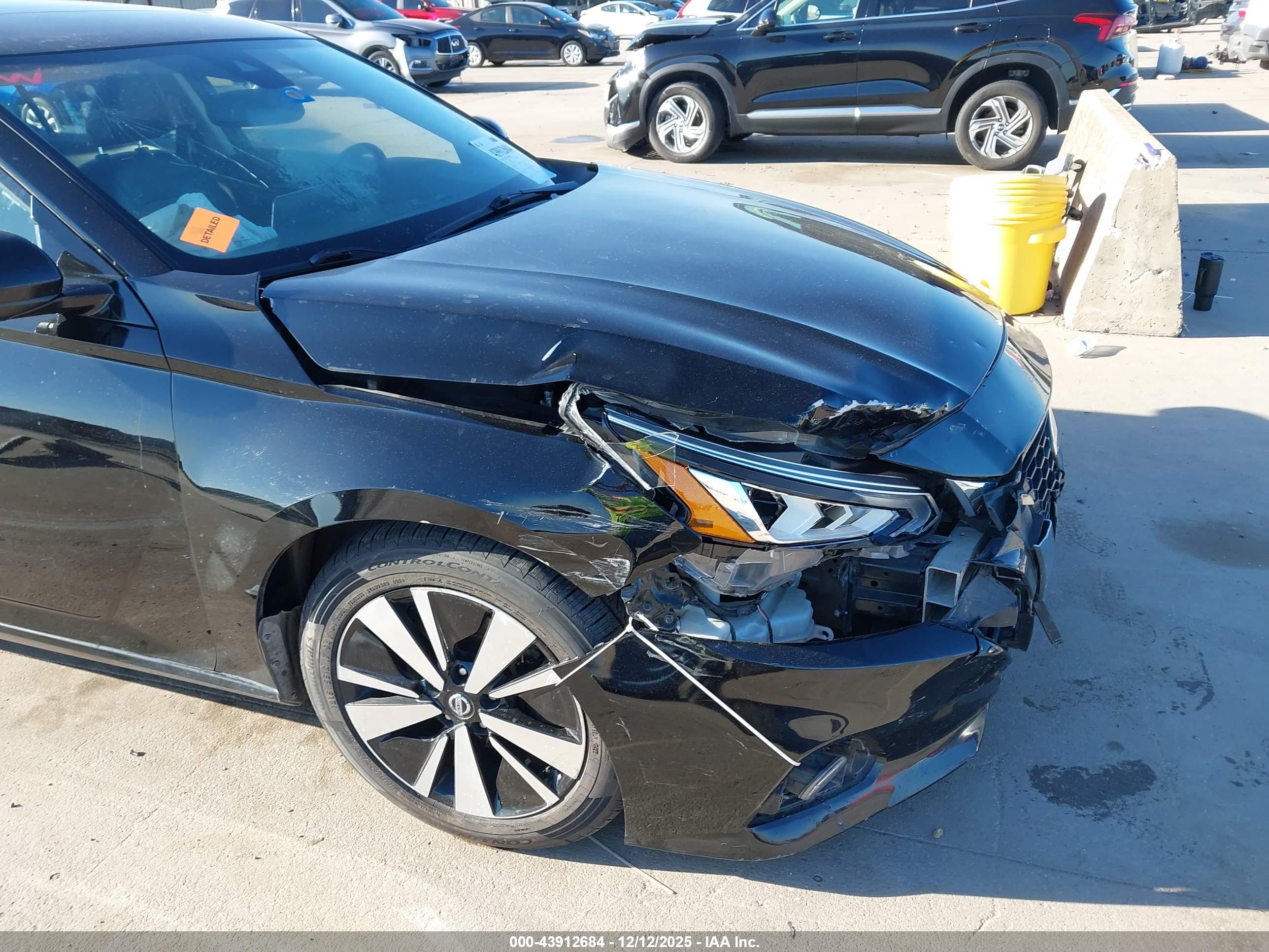 NISSAN ALTIMA image 6