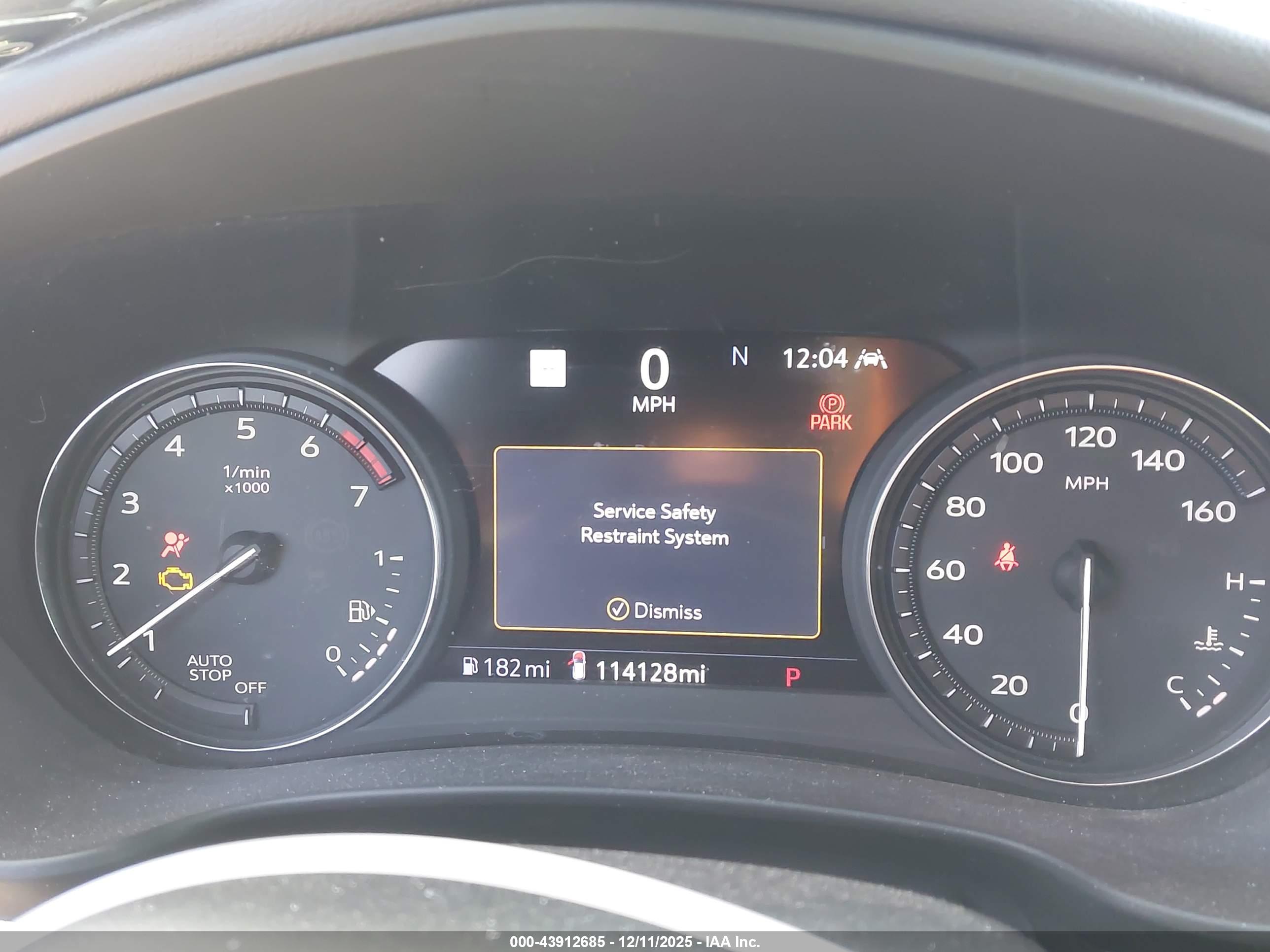 CADILLAC XT4 image 7