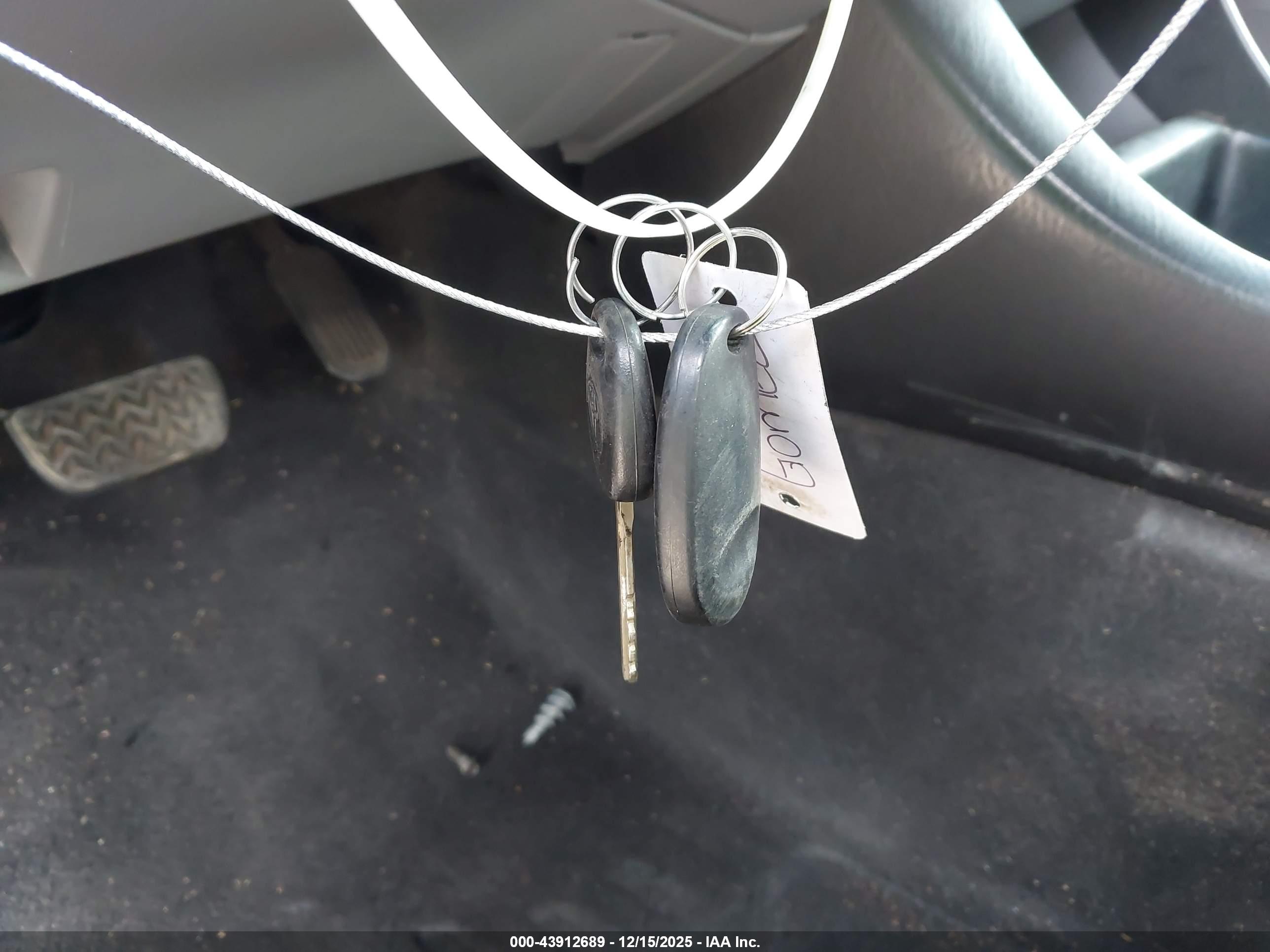 TOYOTA TACOMA image 11