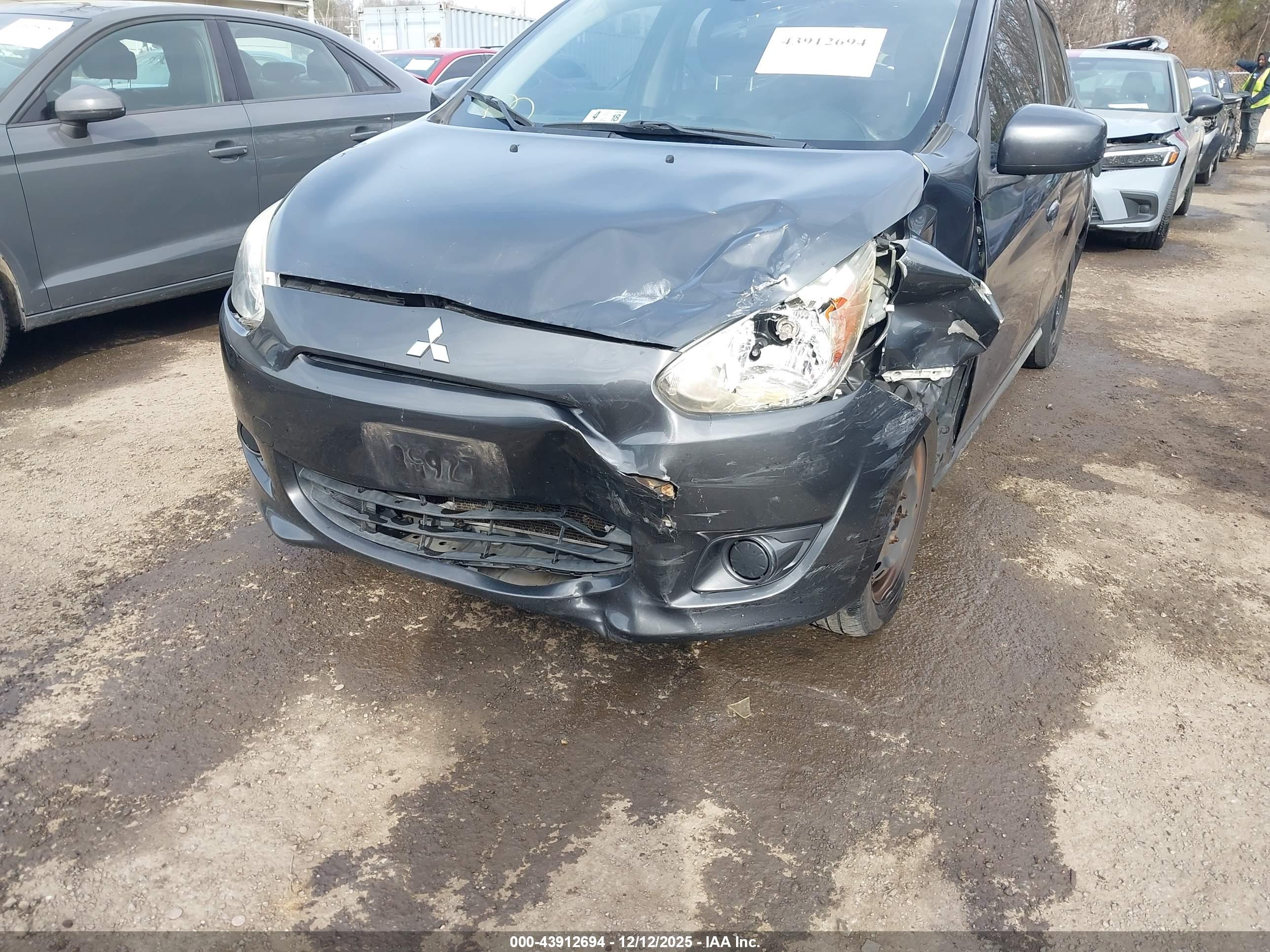 MITSUBISHI MIRAGE image 6