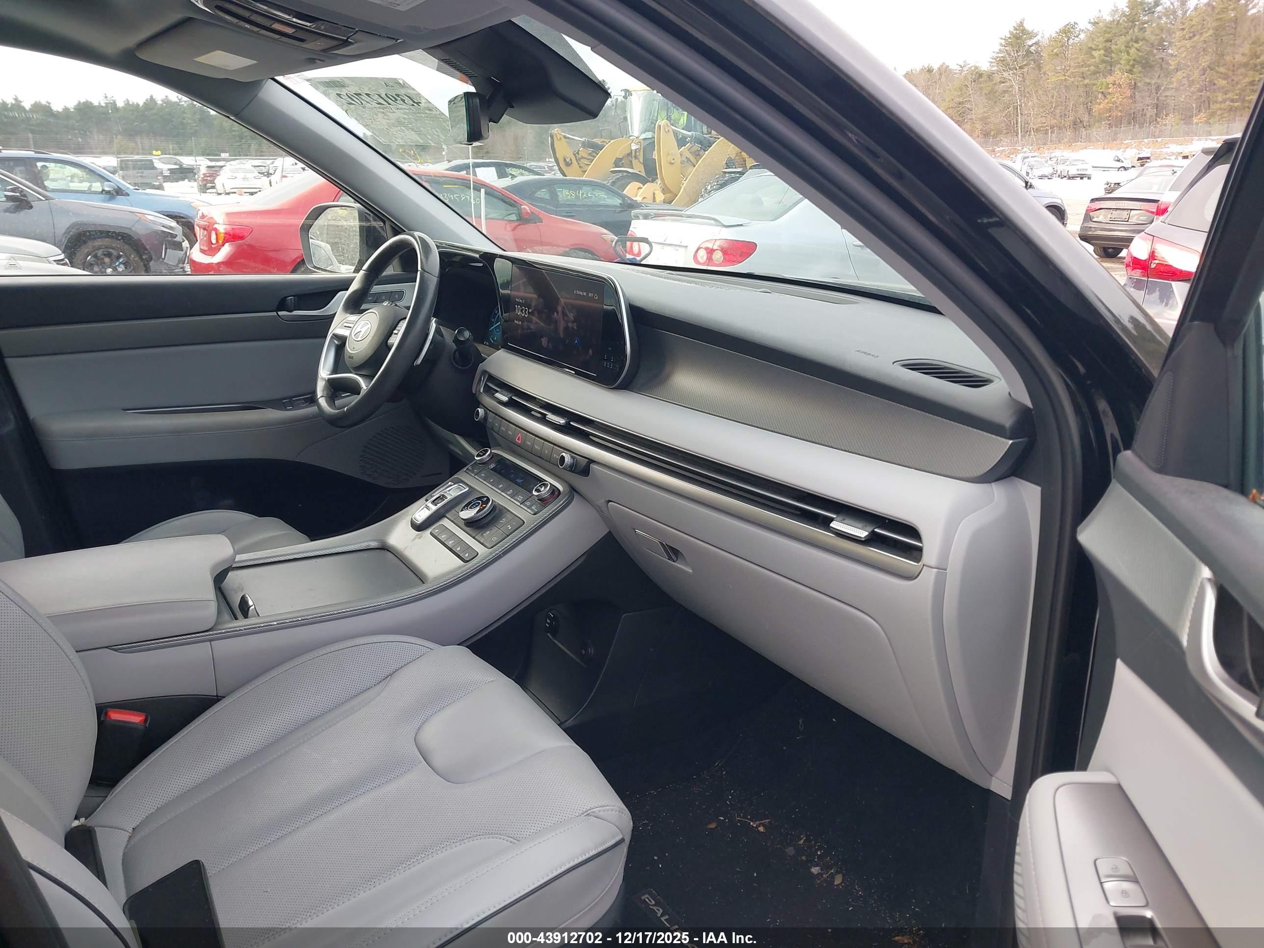 HYUNDAI PALISADE image 5