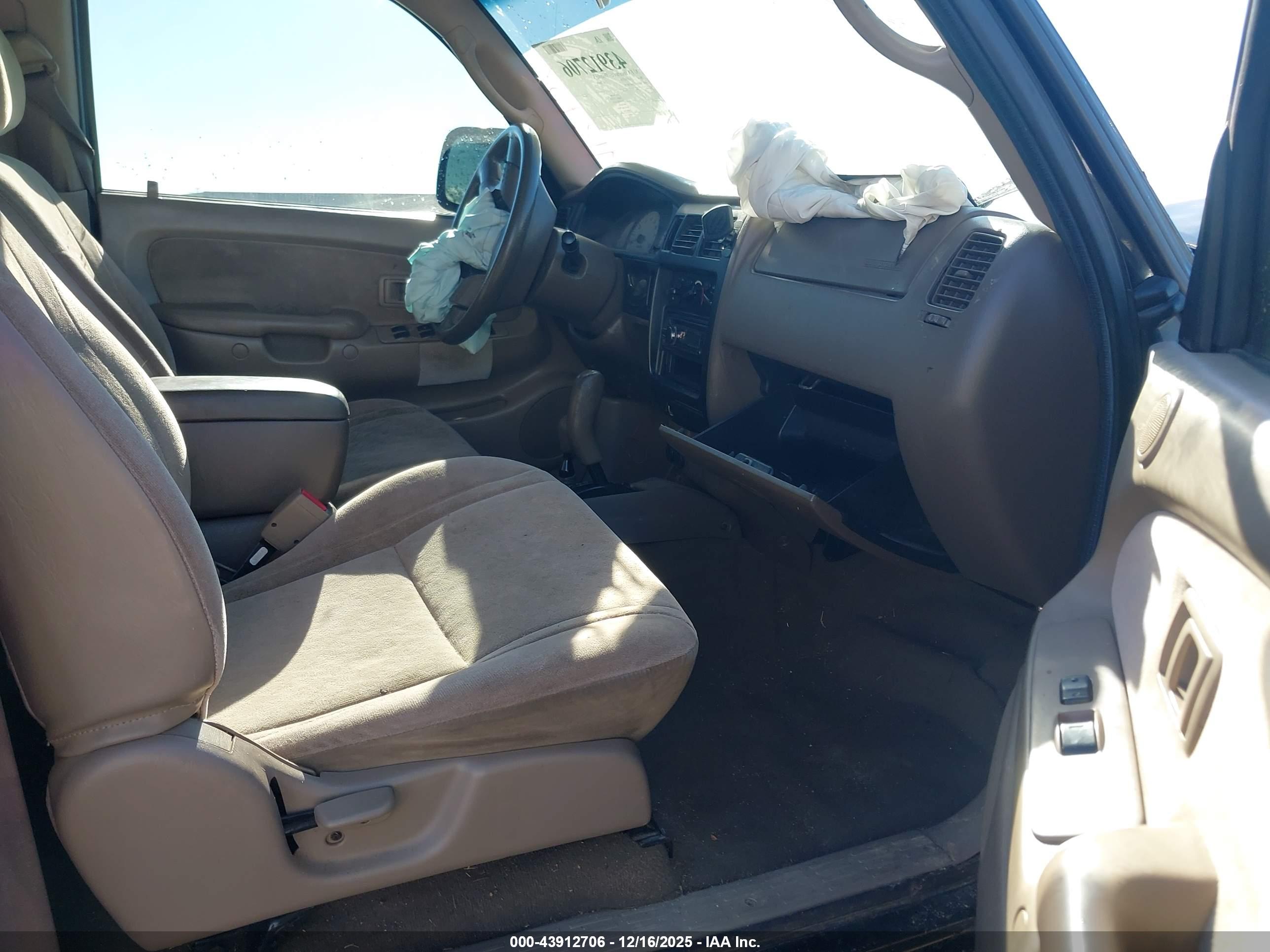 TOYOTA TACOMA image 5
