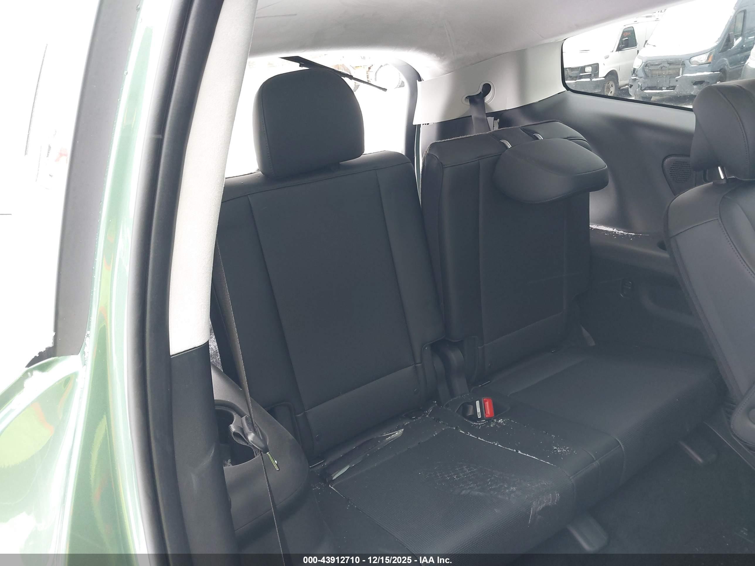 HYUNDAI IONIQ image 8
