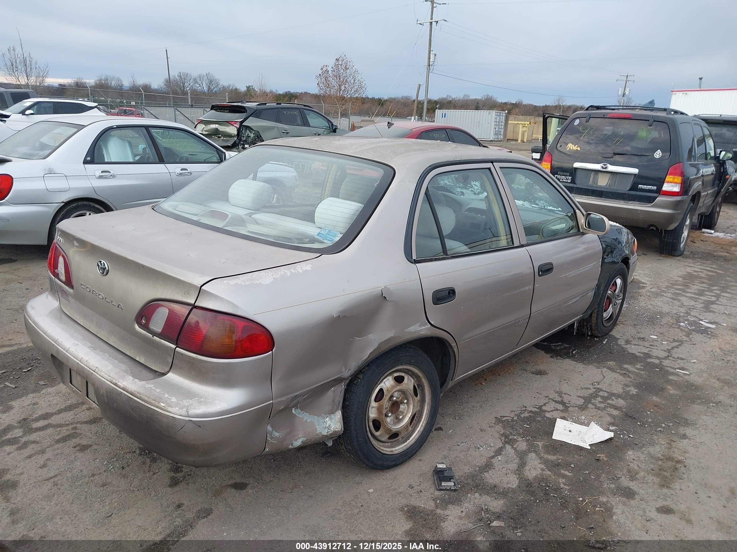 TOYOTA COROLLA image 4