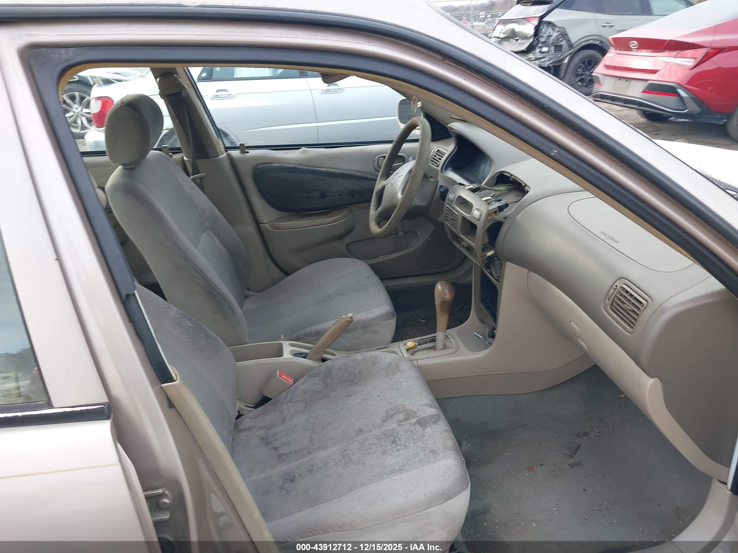 TOYOTA COROLLA image 5