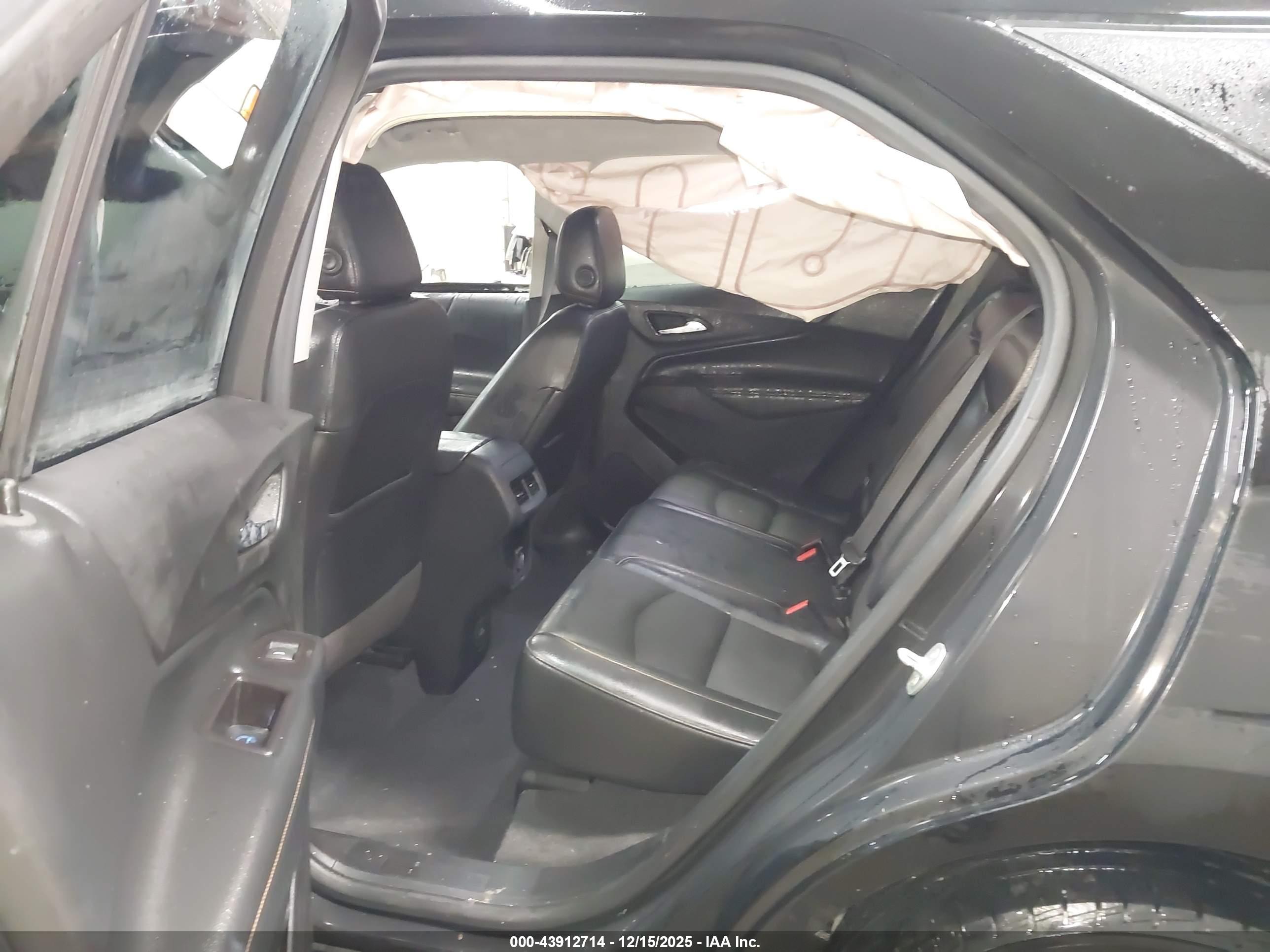 CHEVROLET EQUINOX image 8