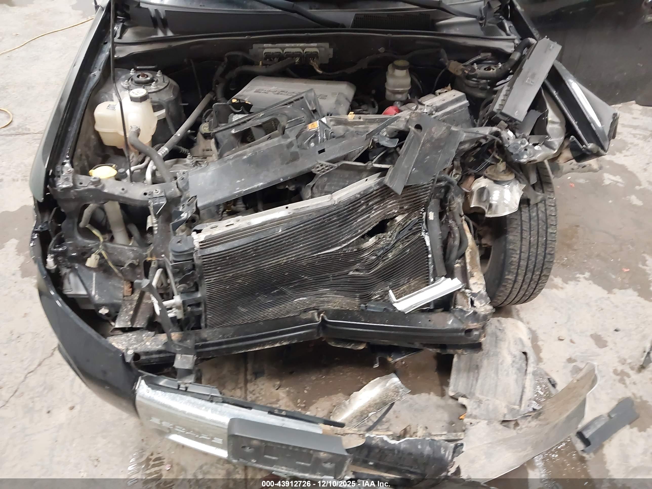 FORD ESCAPE image 10