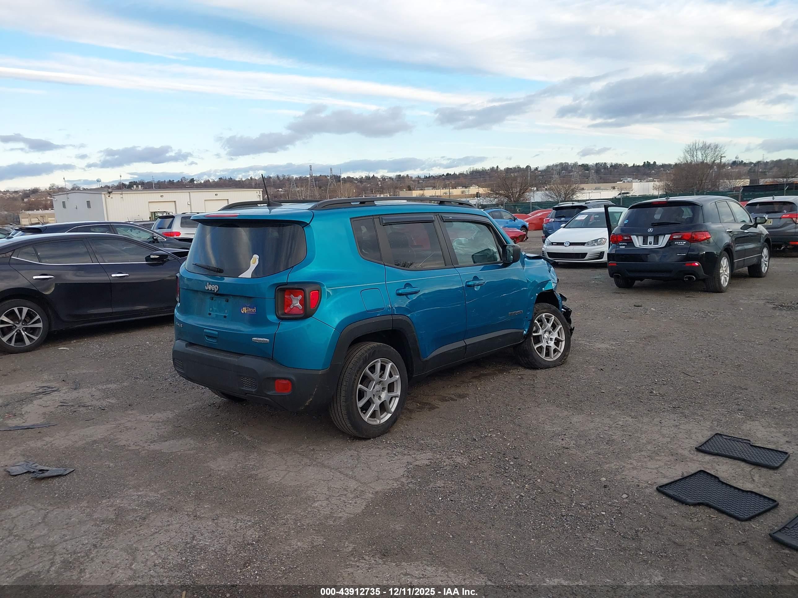 JEEP RENEGADE image 4