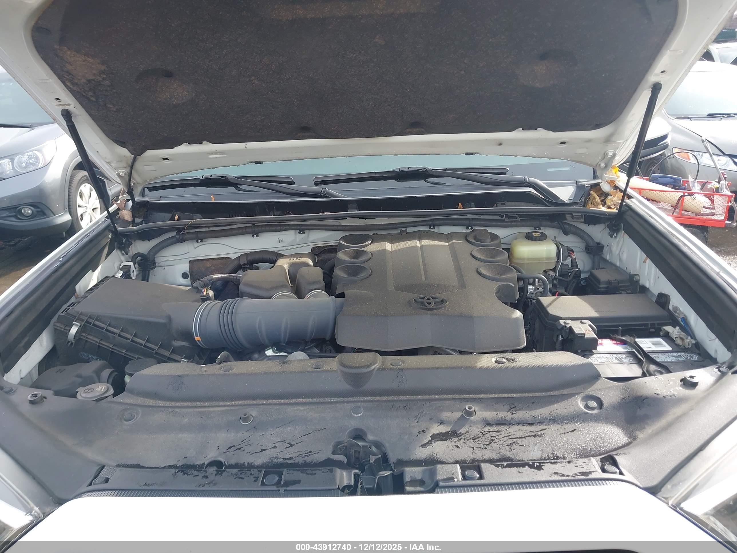 TOYOTA 4RUNNER image 10