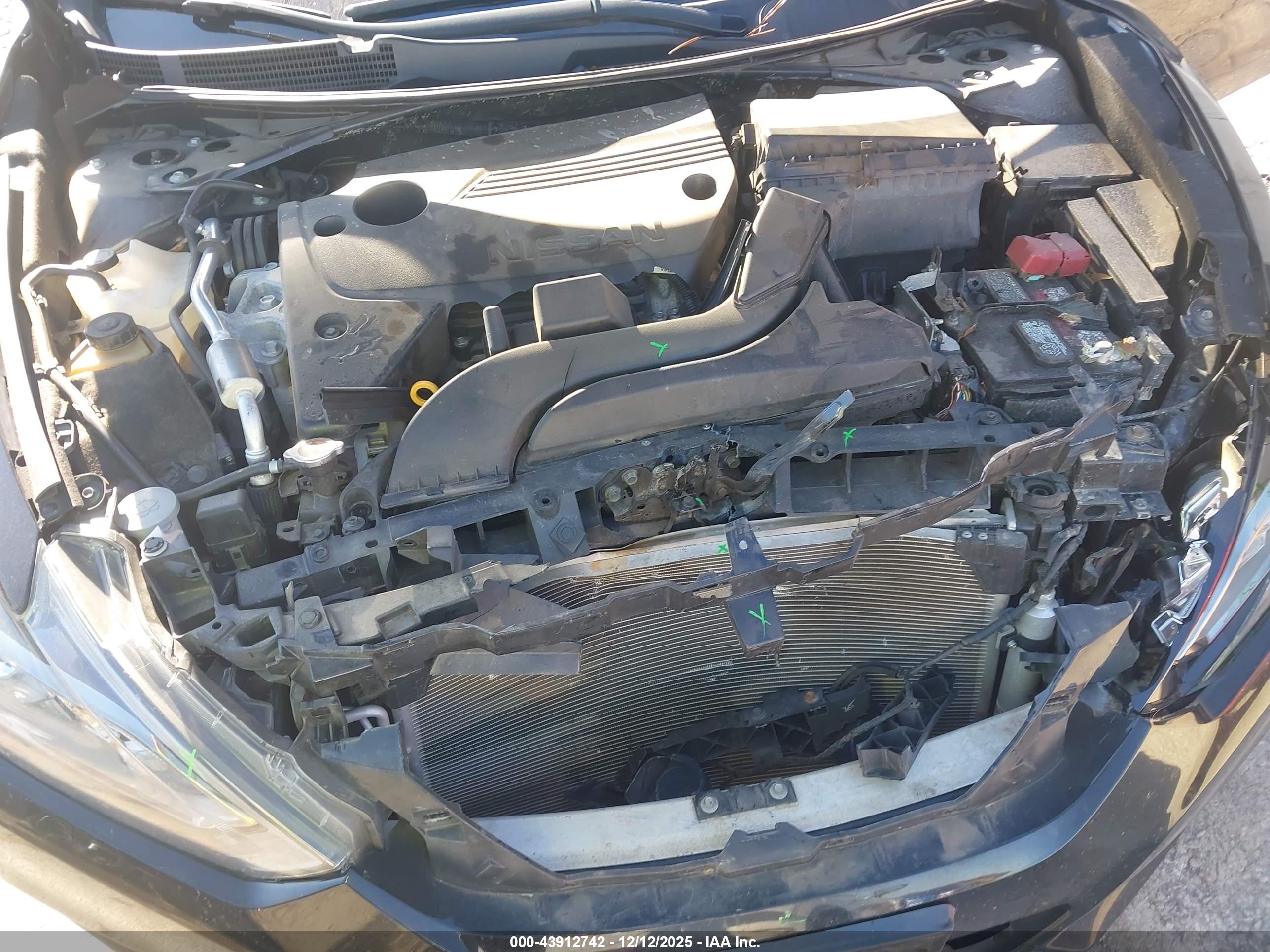 NISSAN ALTIMA image 10