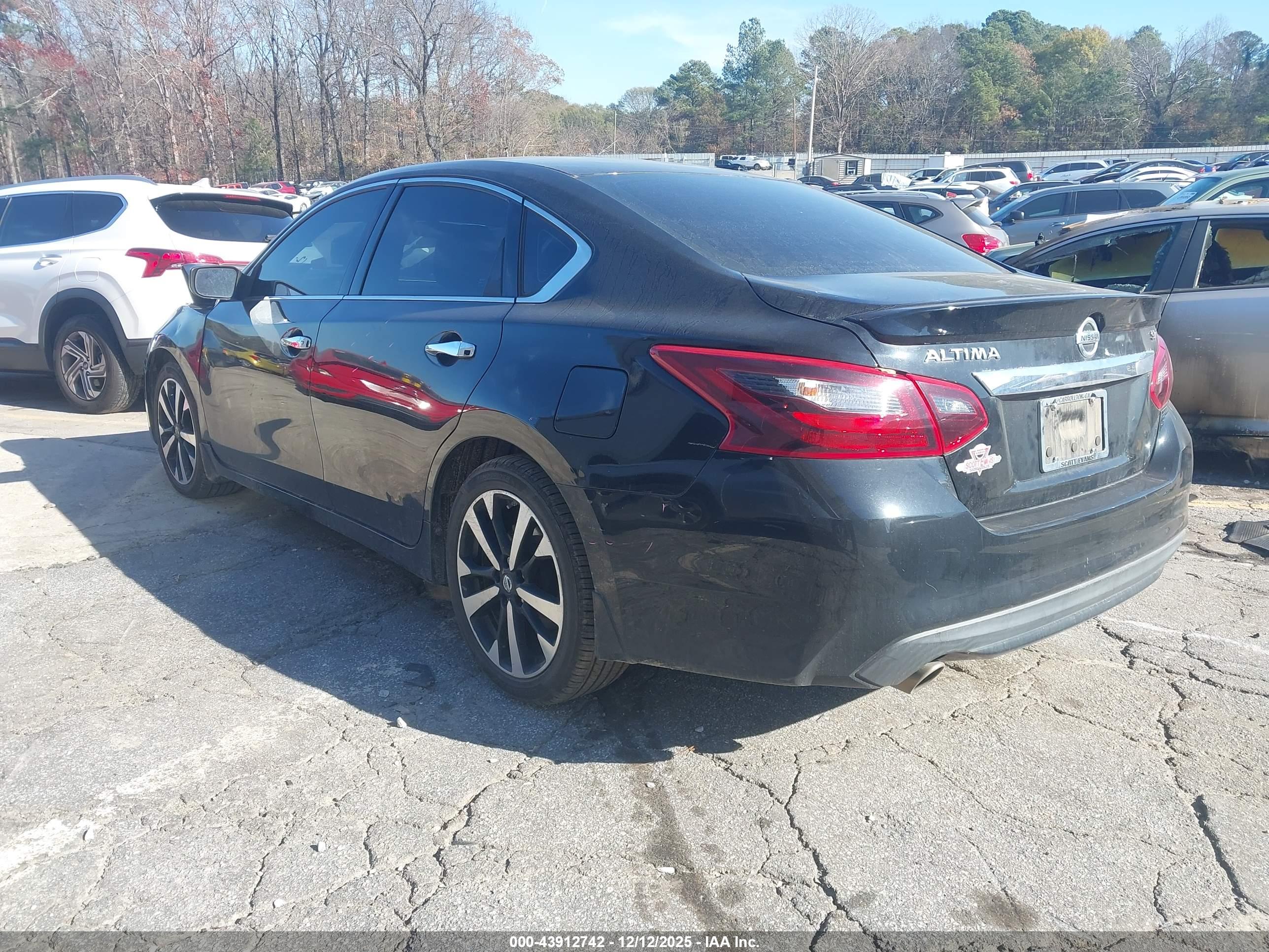 NISSAN ALTIMA image 3