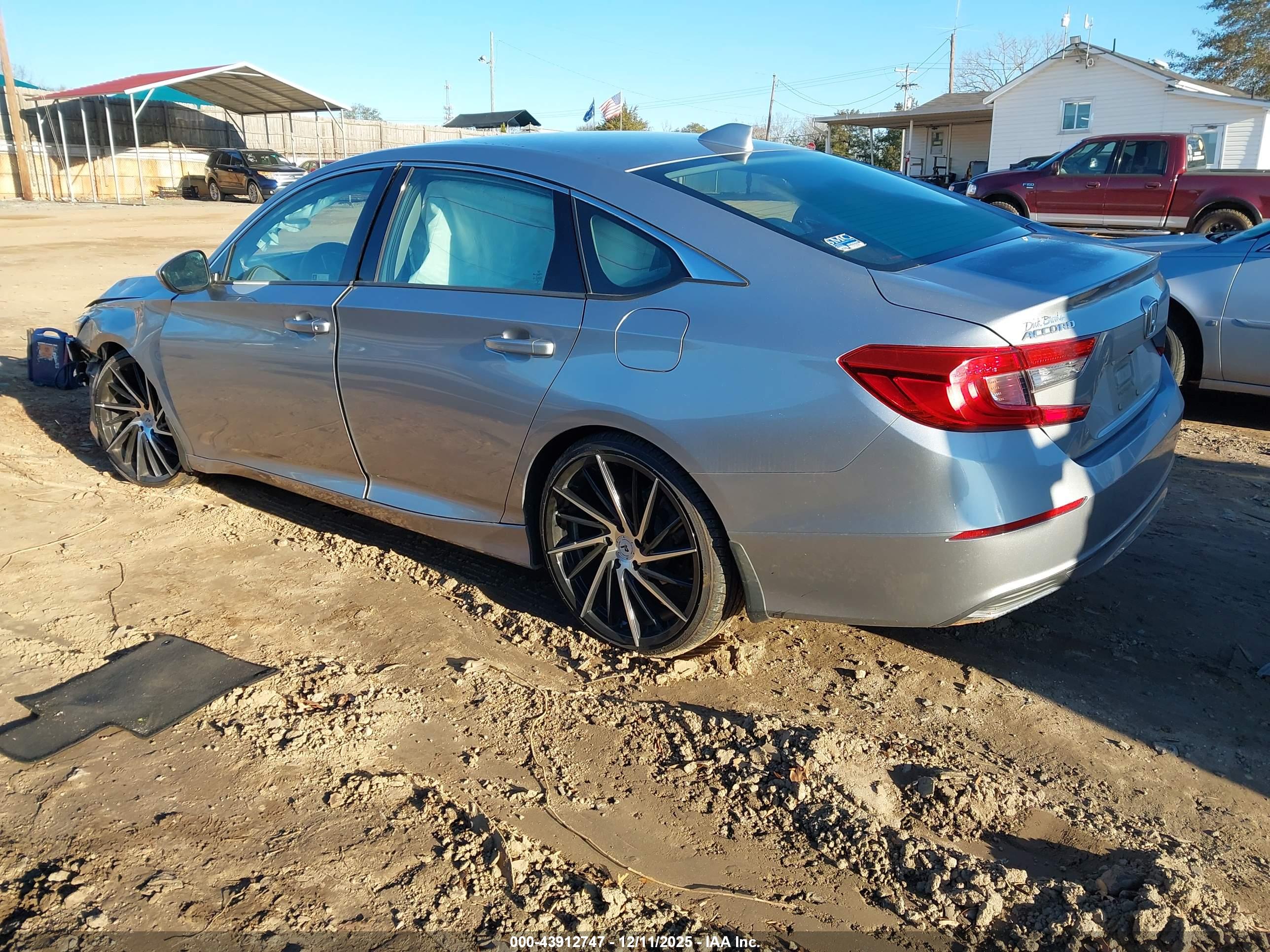 HONDA ACCORD image 3