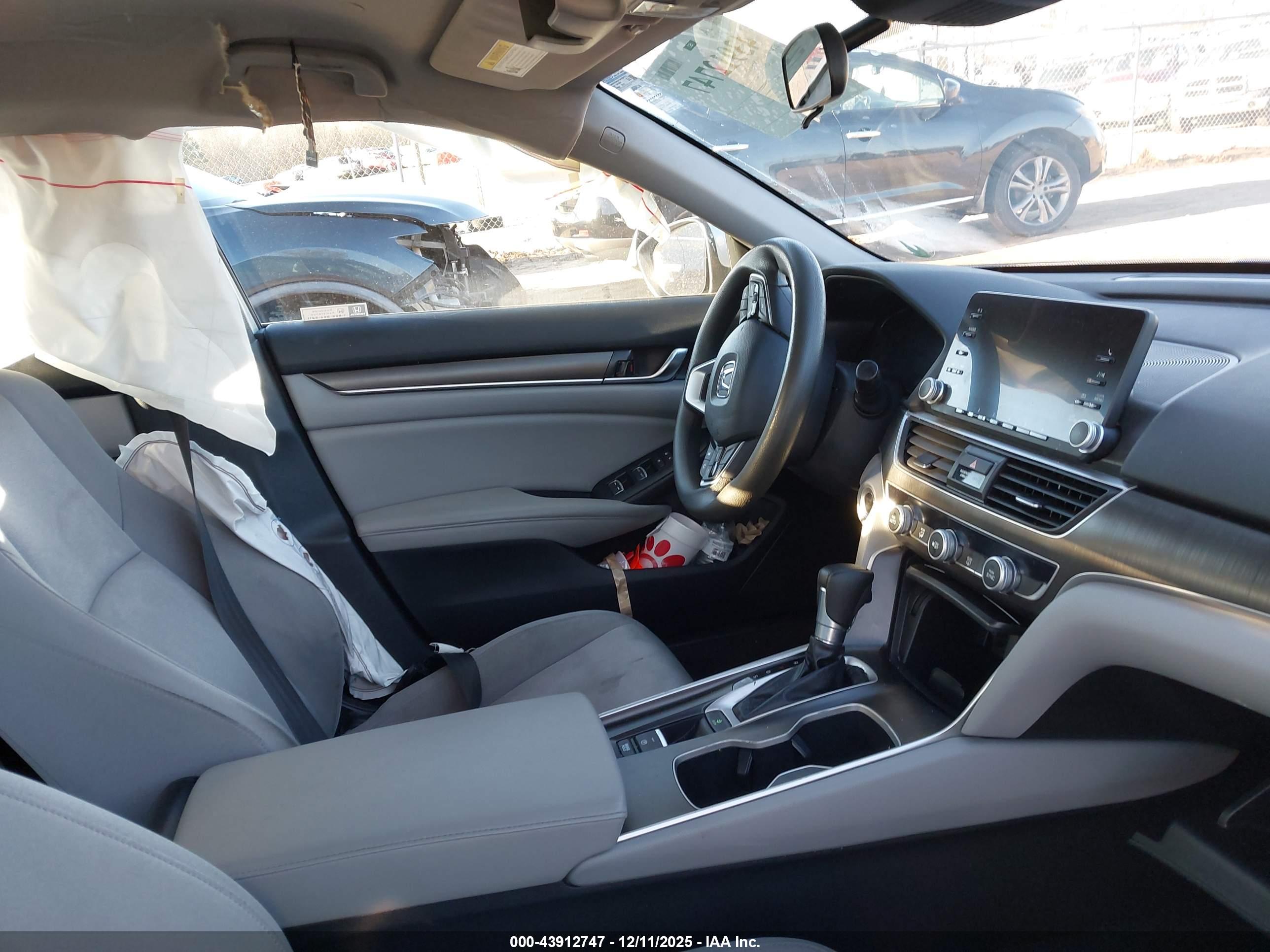 HONDA ACCORD image 5