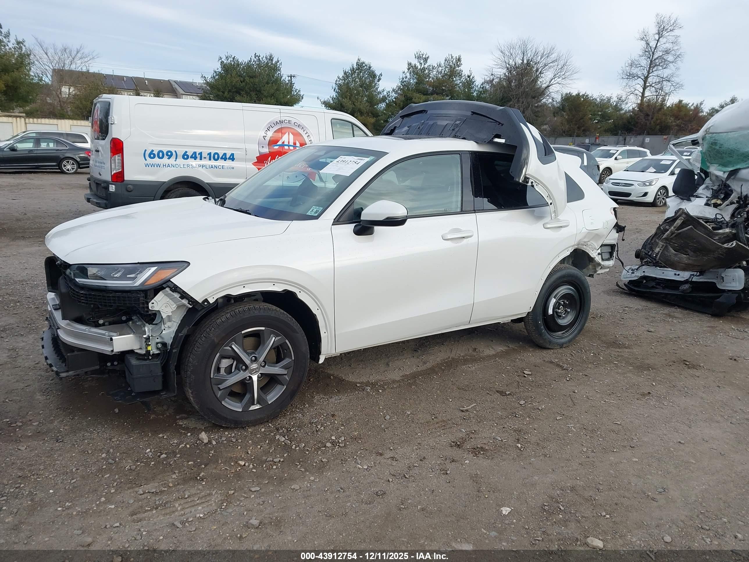 HONDA HR-V image 2