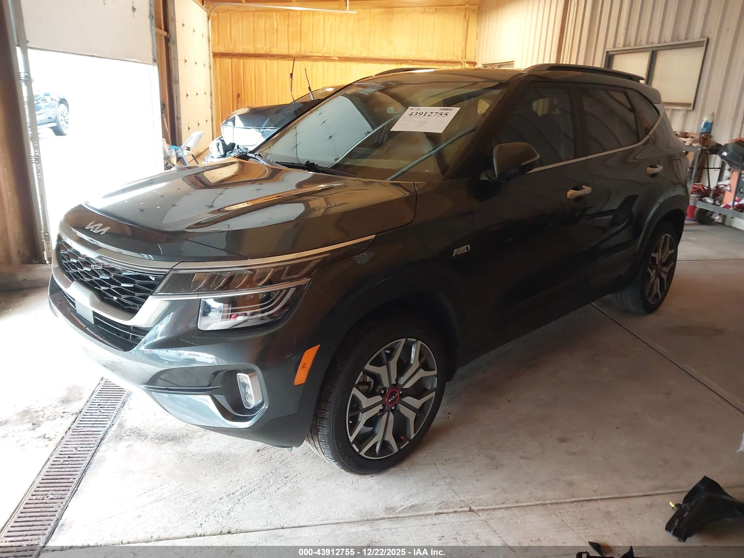 KIA SELTOS image 2