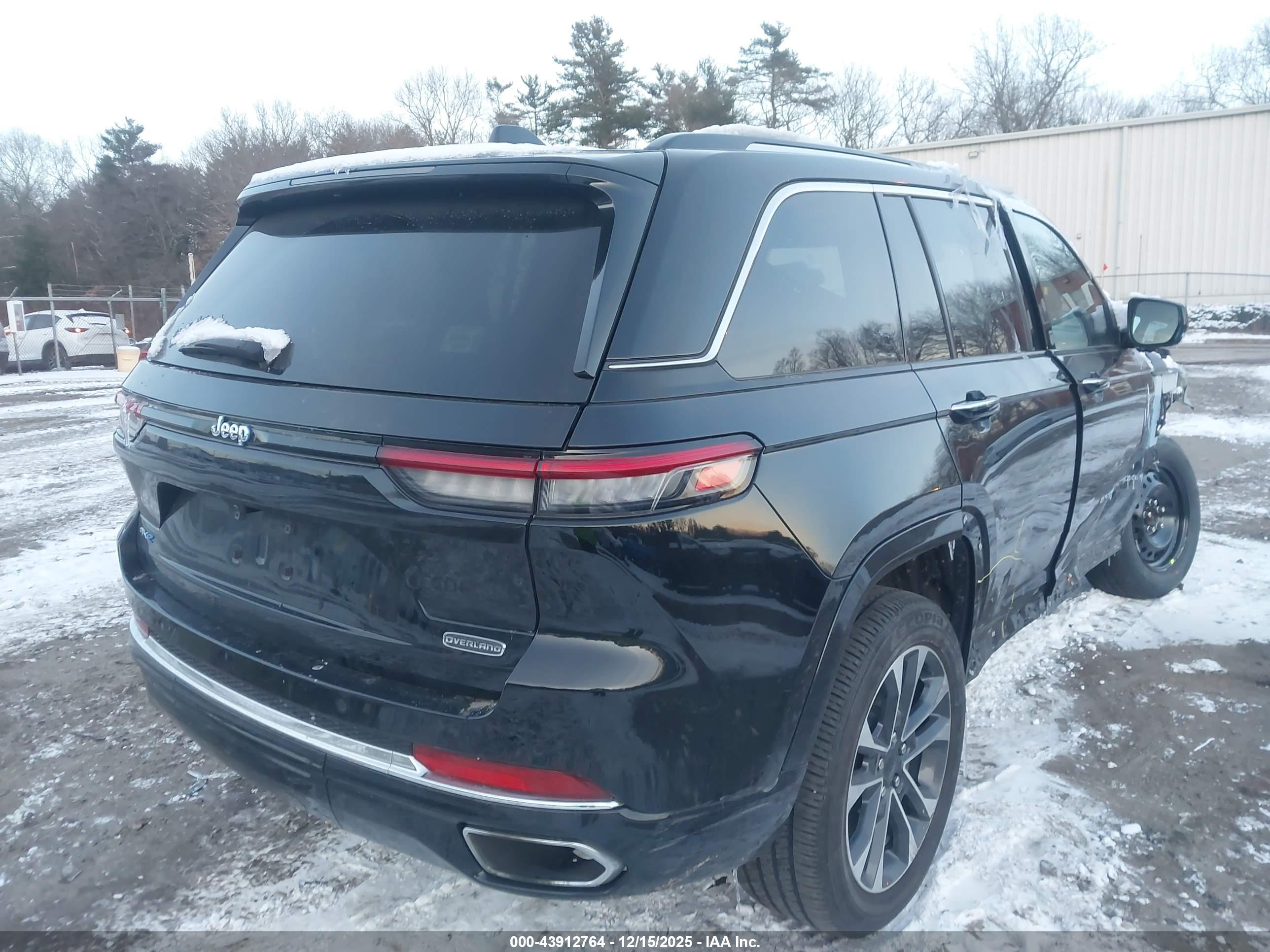 JEEP GRAND image 4
