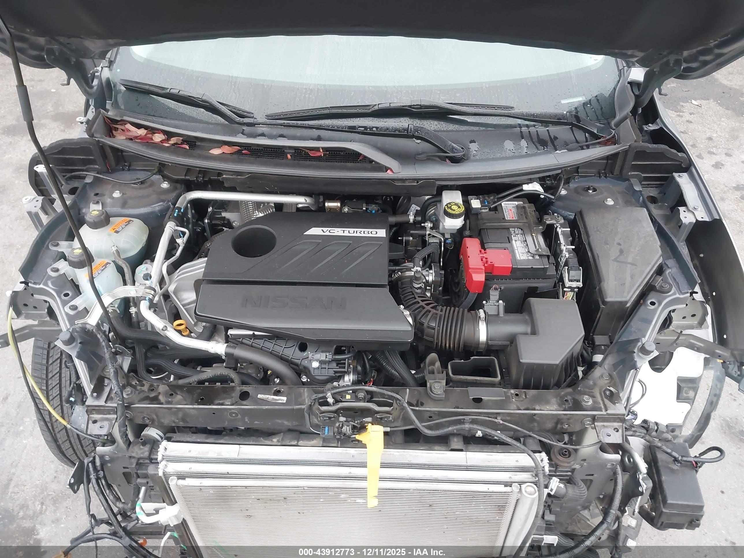 NISSAN ROGUE image 10