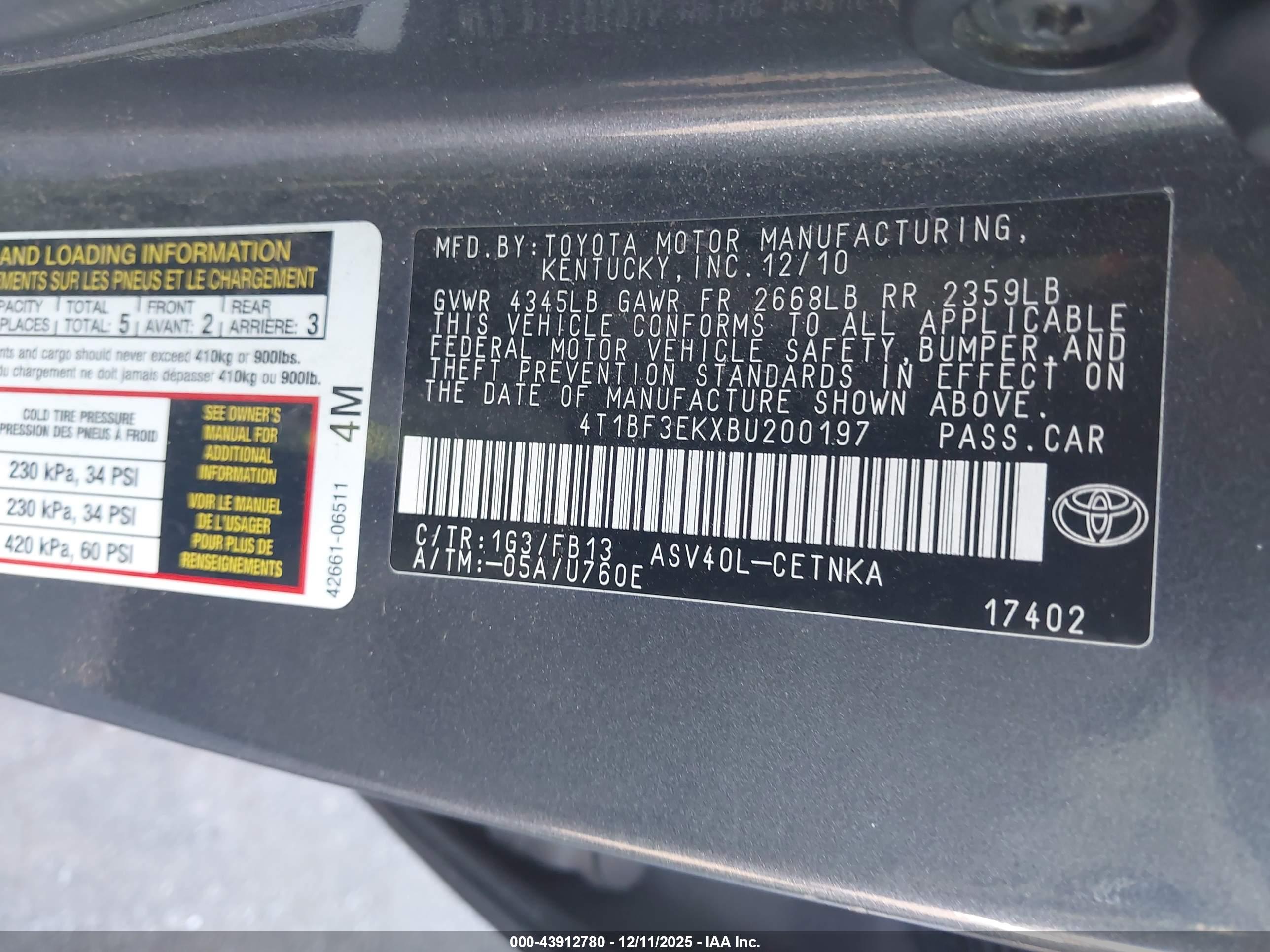 TOYOTA CAMRY image 9