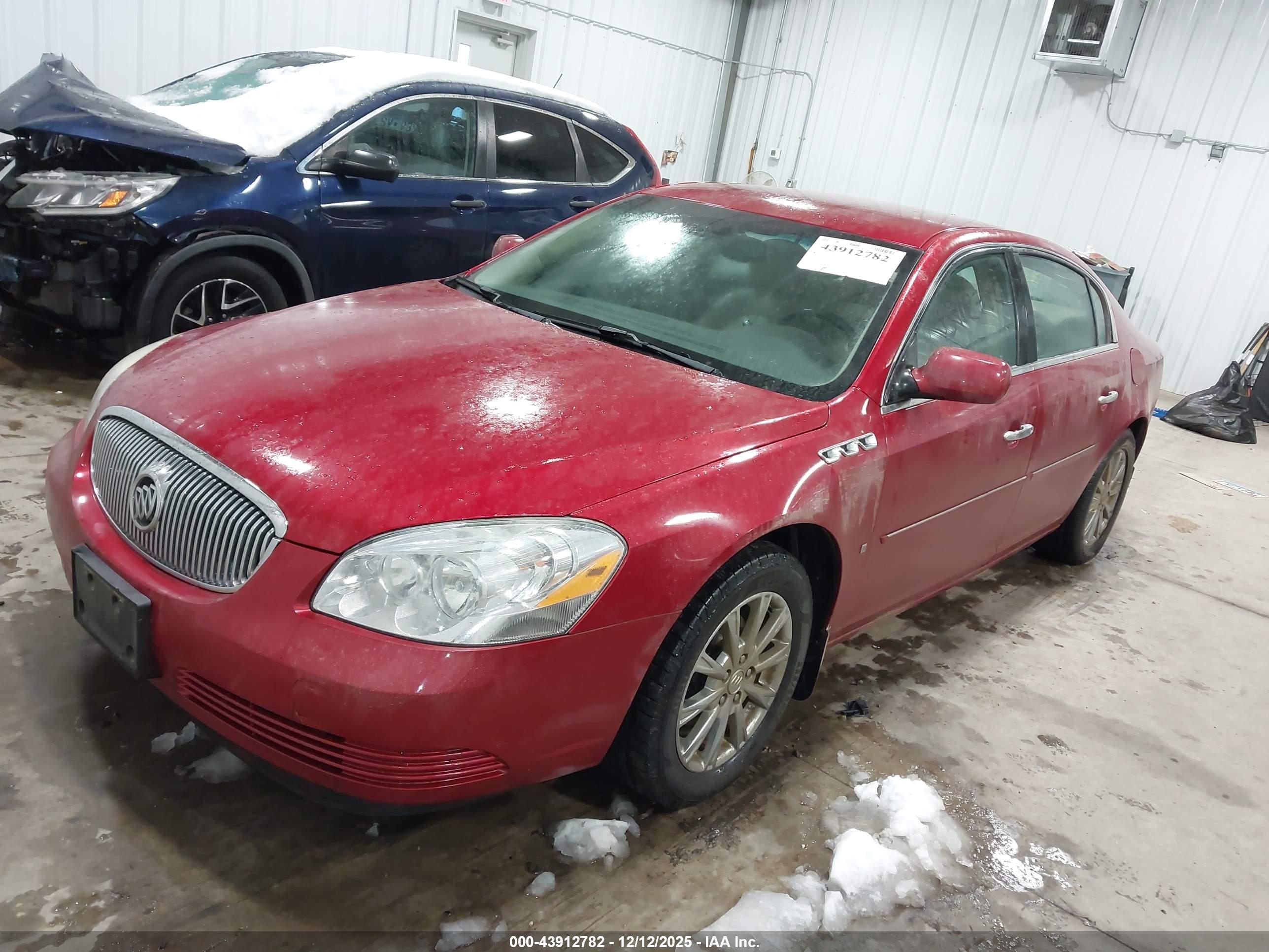 BUICK LUCERNE image 2