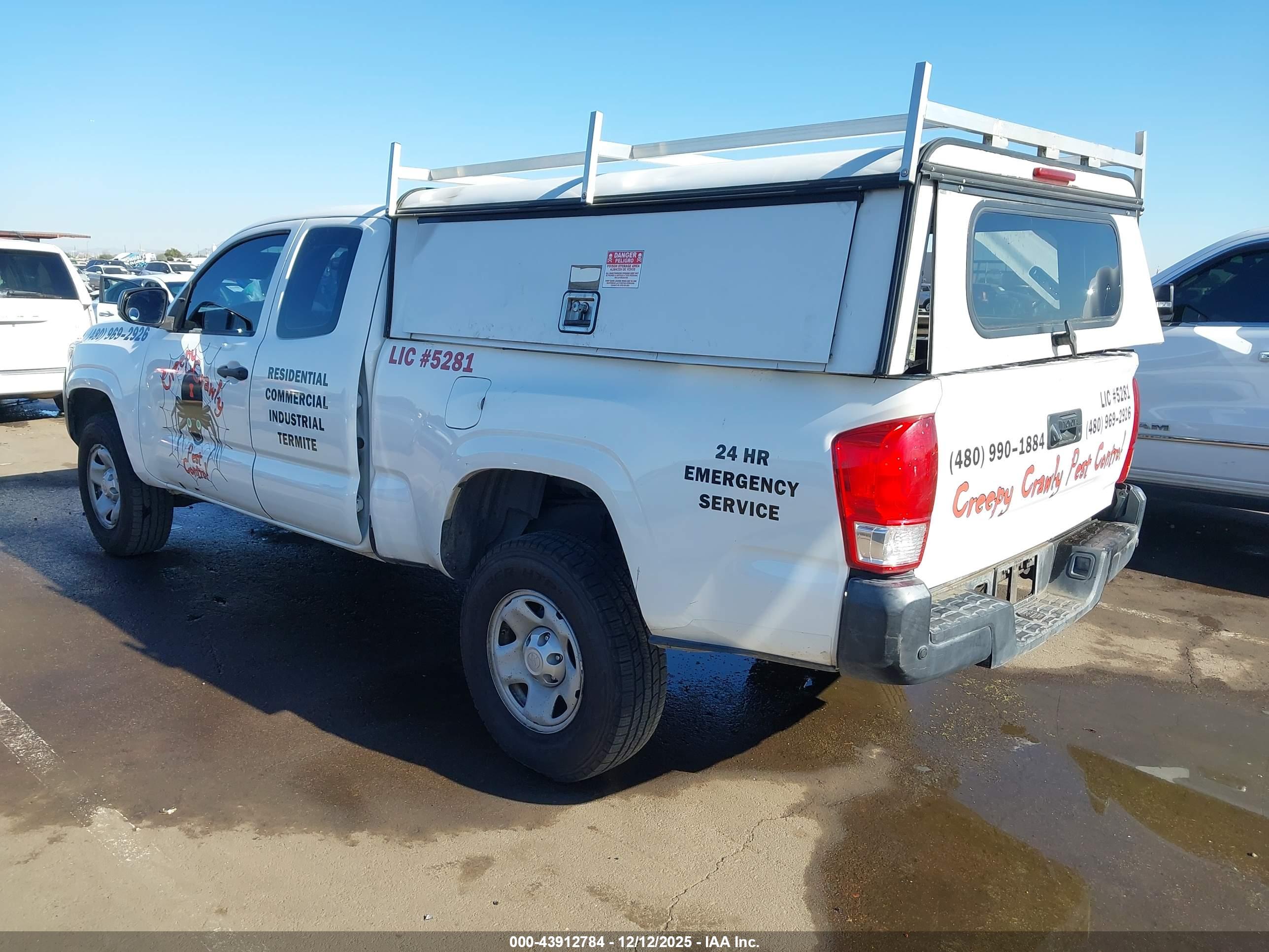 TOYOTA TACOMA image 3