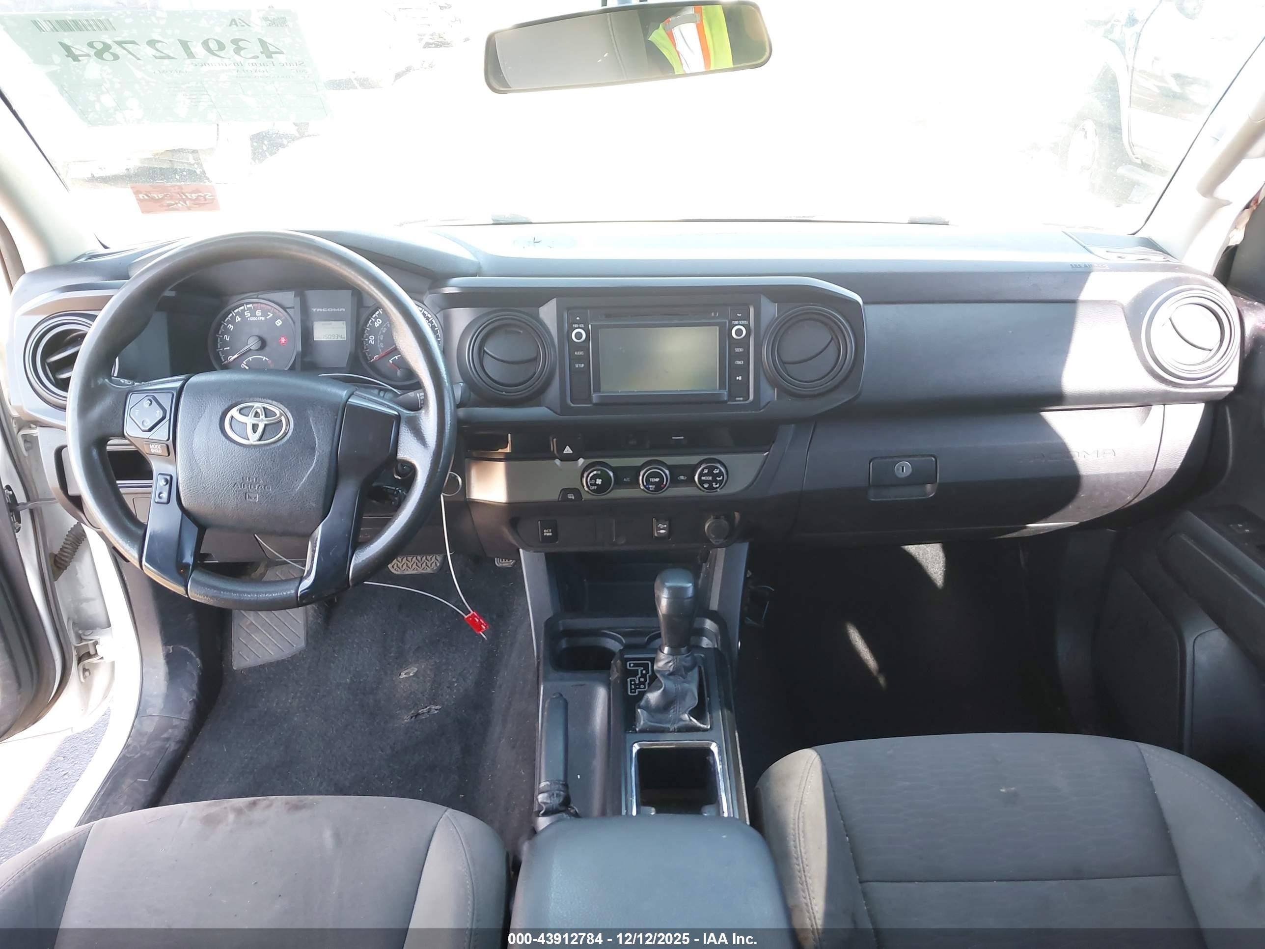 TOYOTA TACOMA image 5