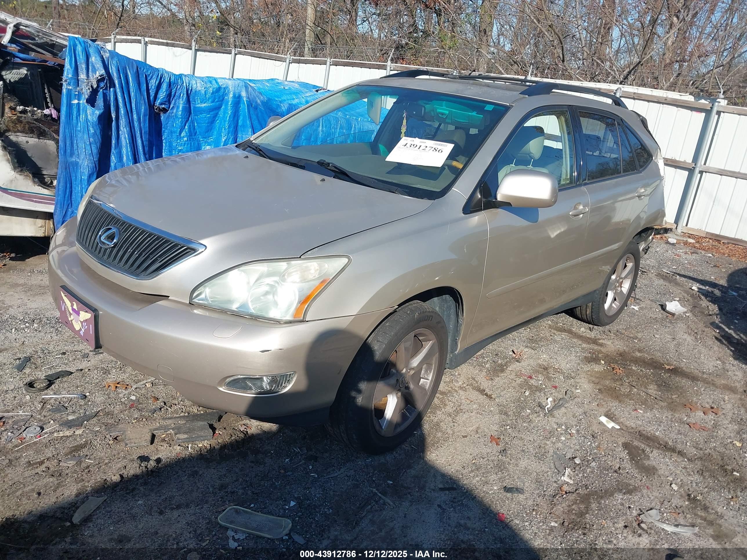 LEXUS RX image 2