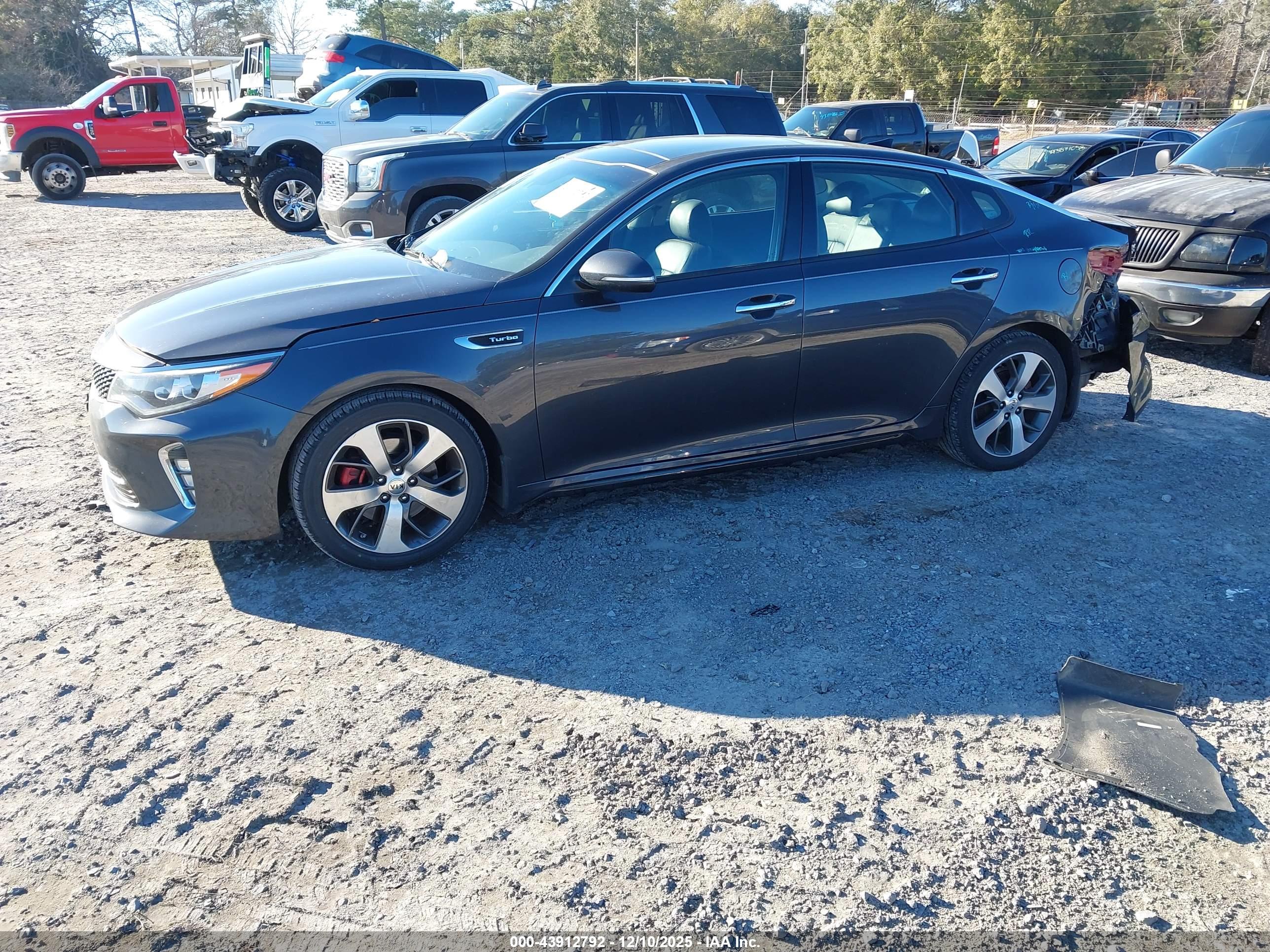 KIA OPTIMA image 2