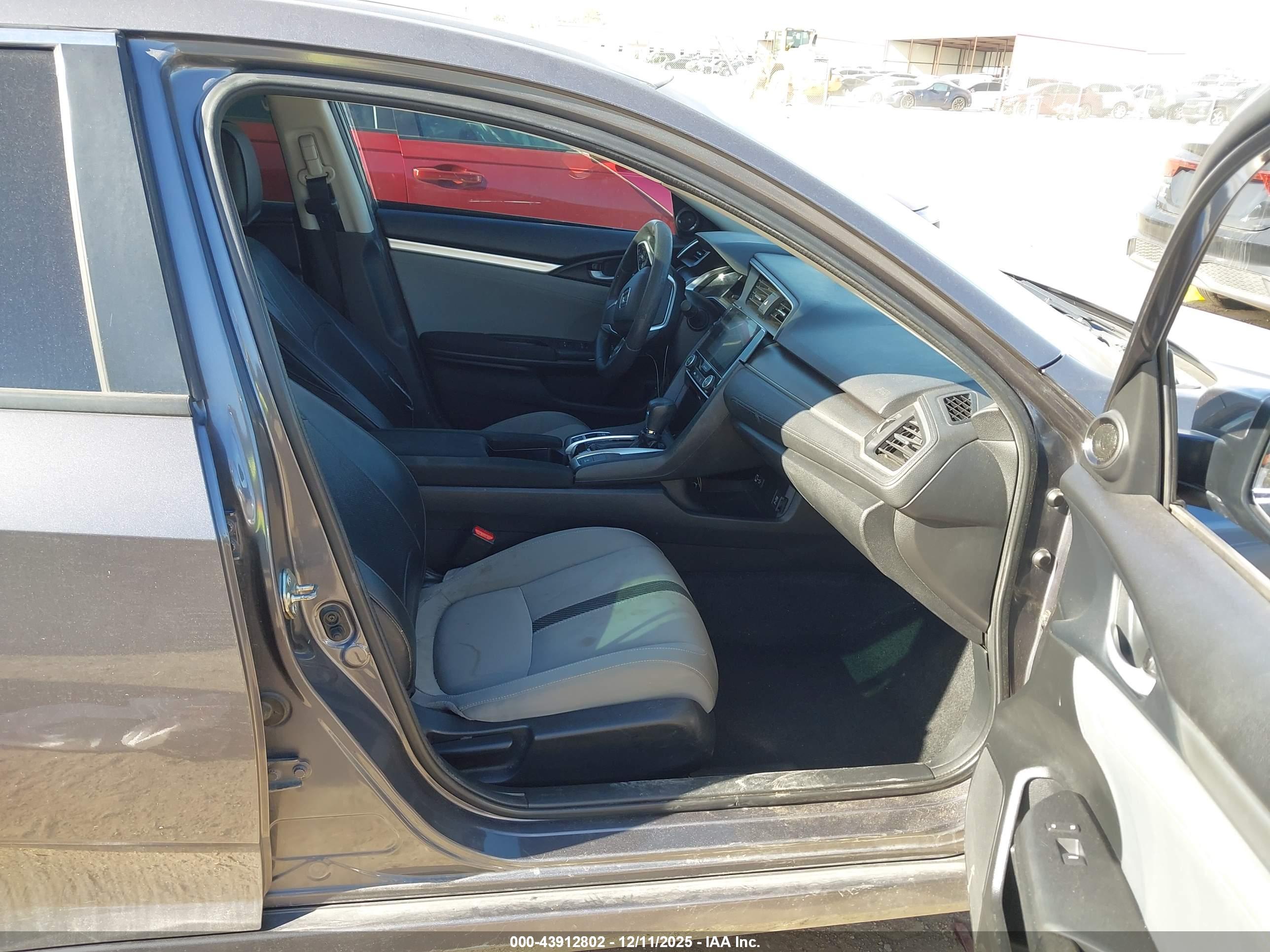 HONDA CIVIC image 5