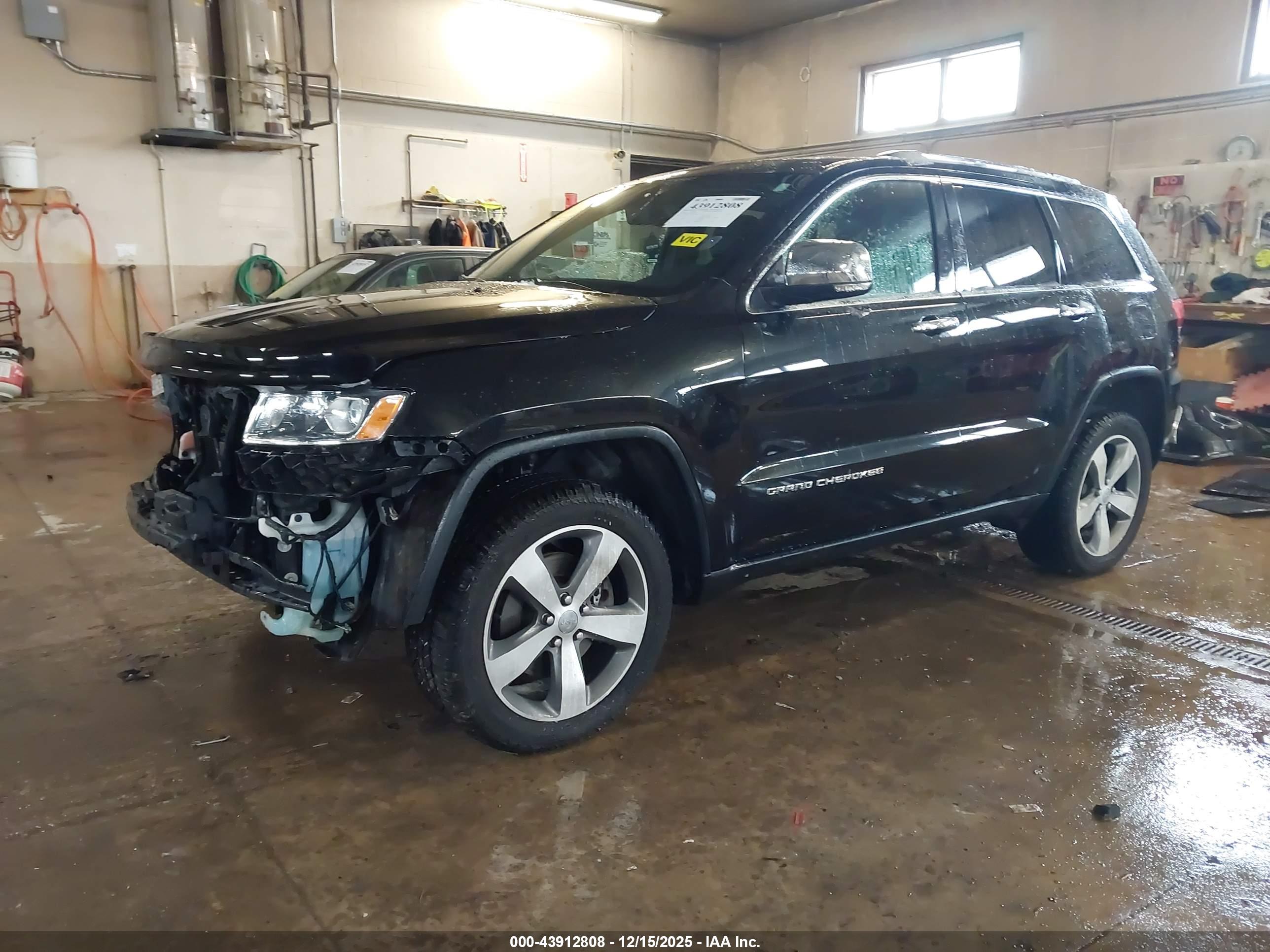JEEP GRAND image 2