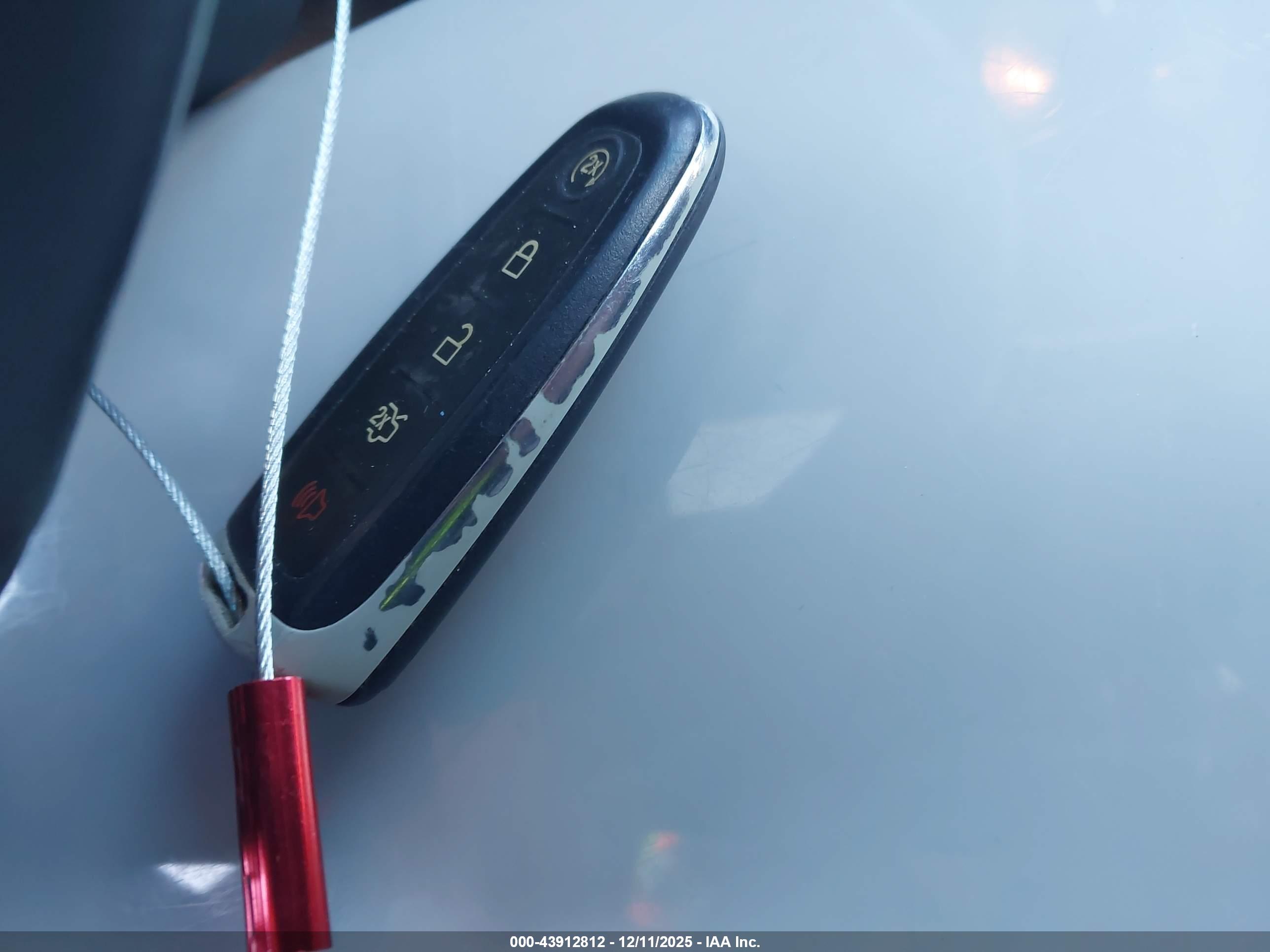 FORD EXPLORER image 11