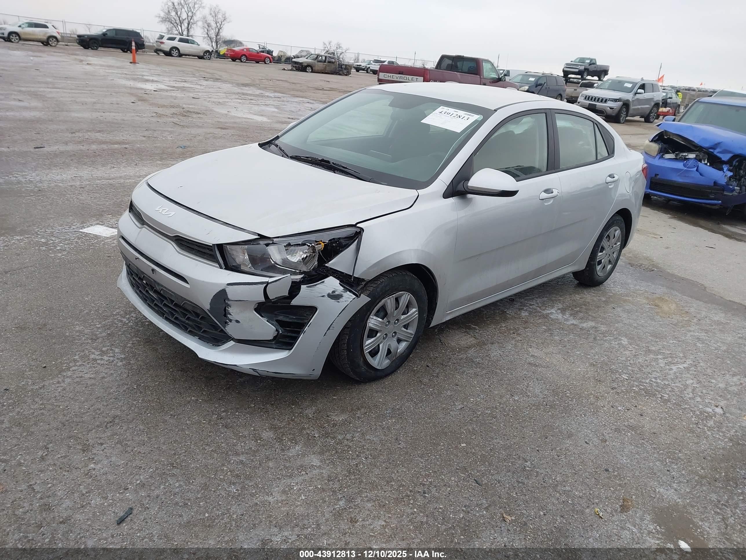 KIA RIO image 2