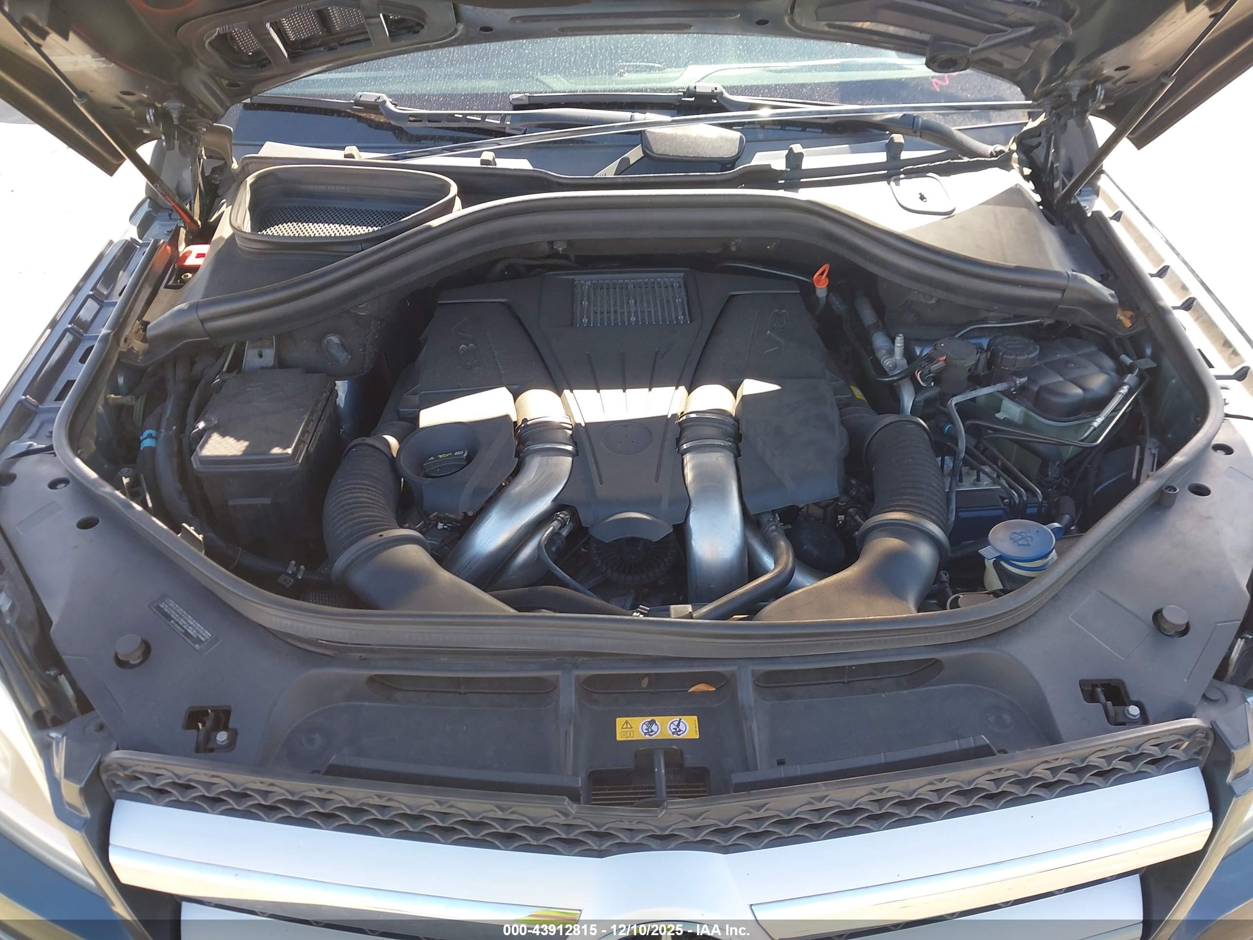 MERCEDES-BENZ GL image 10