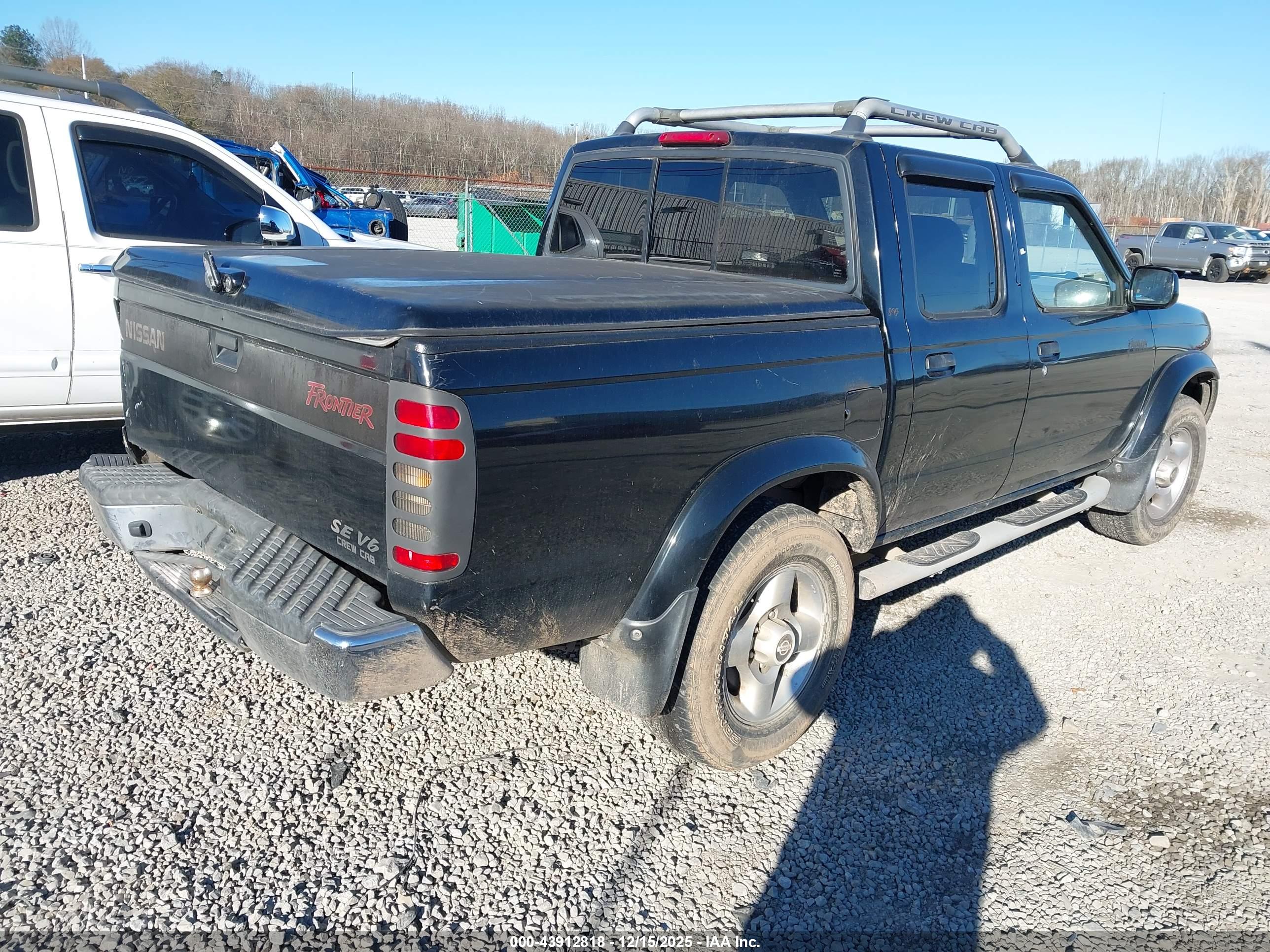 NISSAN FRONTIER image 4