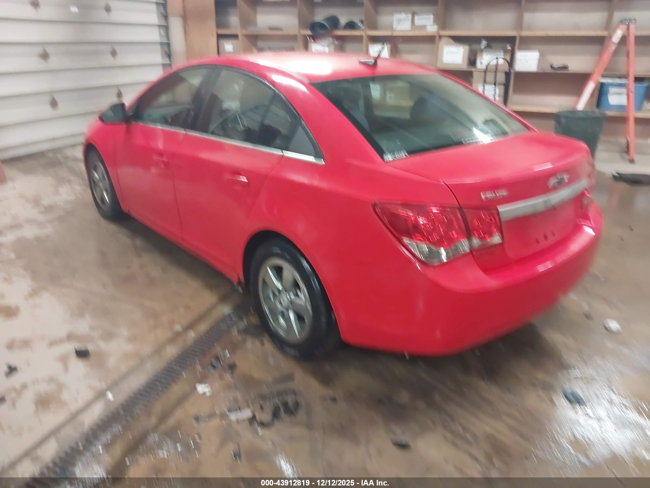 CHEVROLET CRUZE image 3