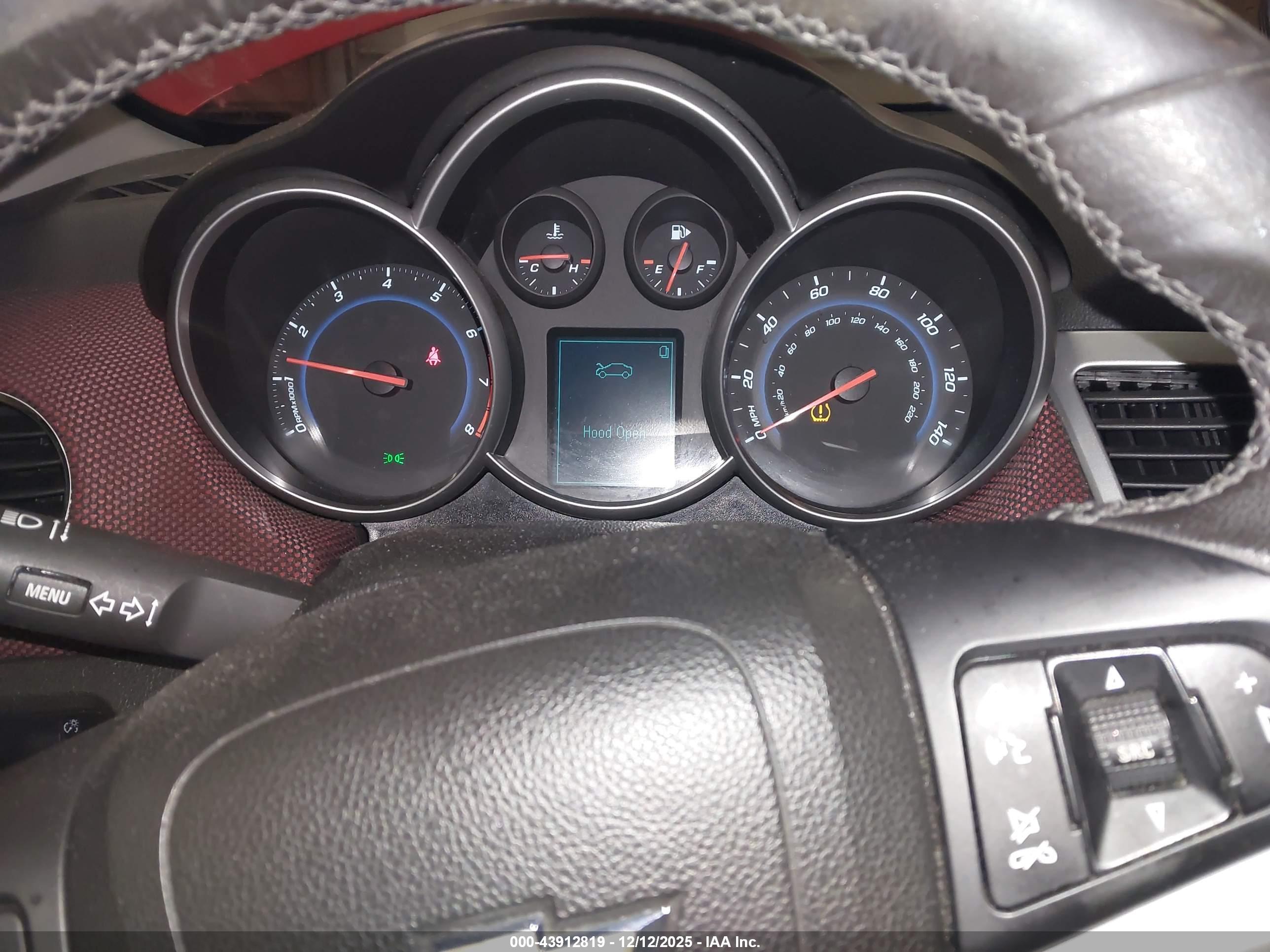 CHEVROLET CRUZE image 7