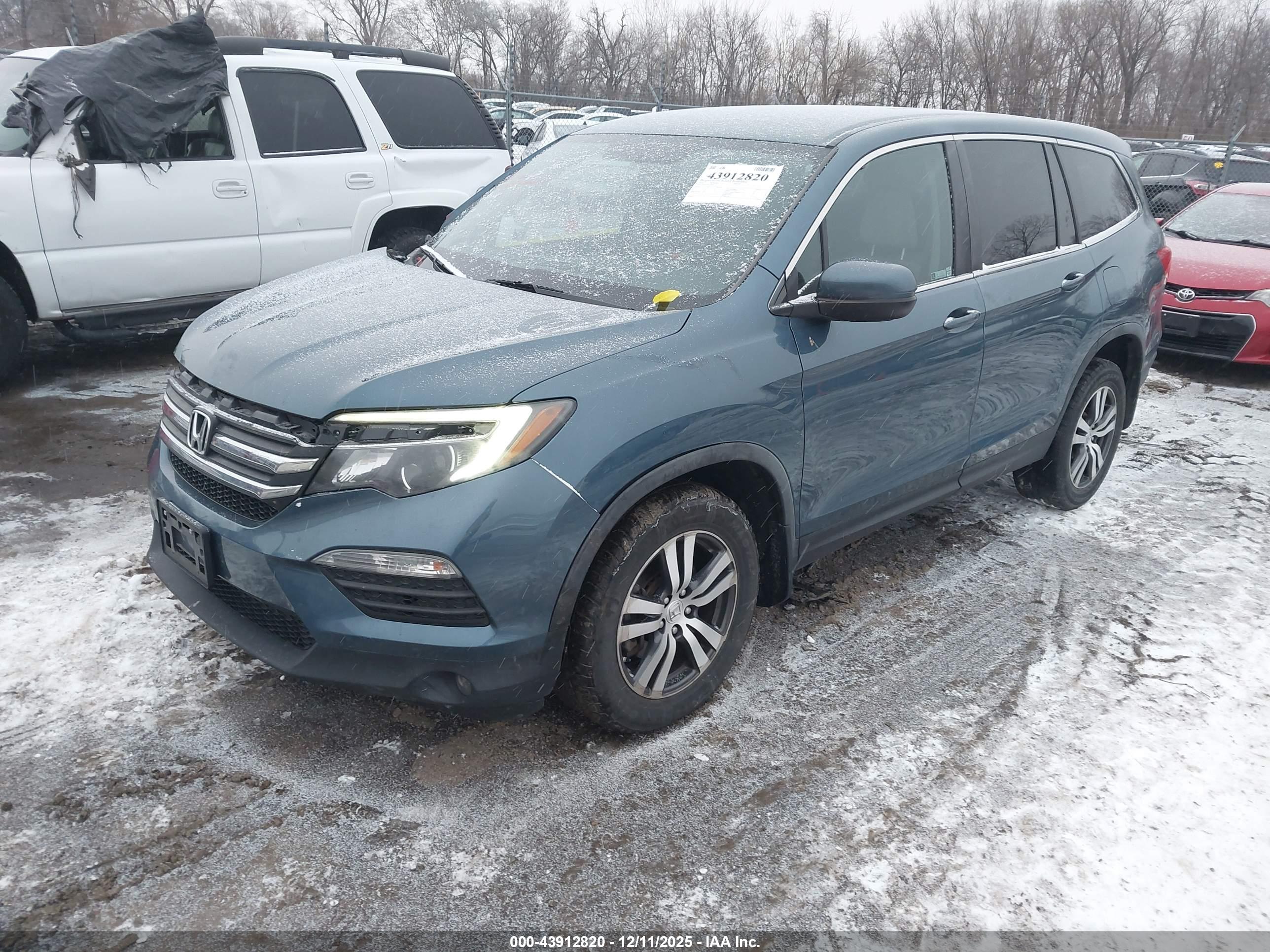 HONDA PILOT image 2