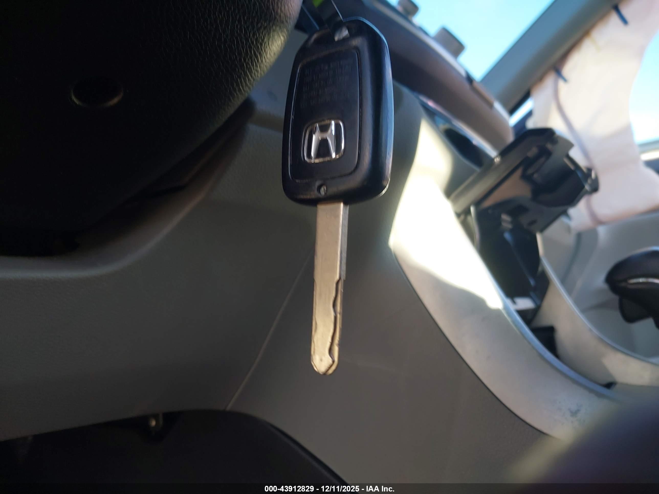 HONDA ACCORD image 11