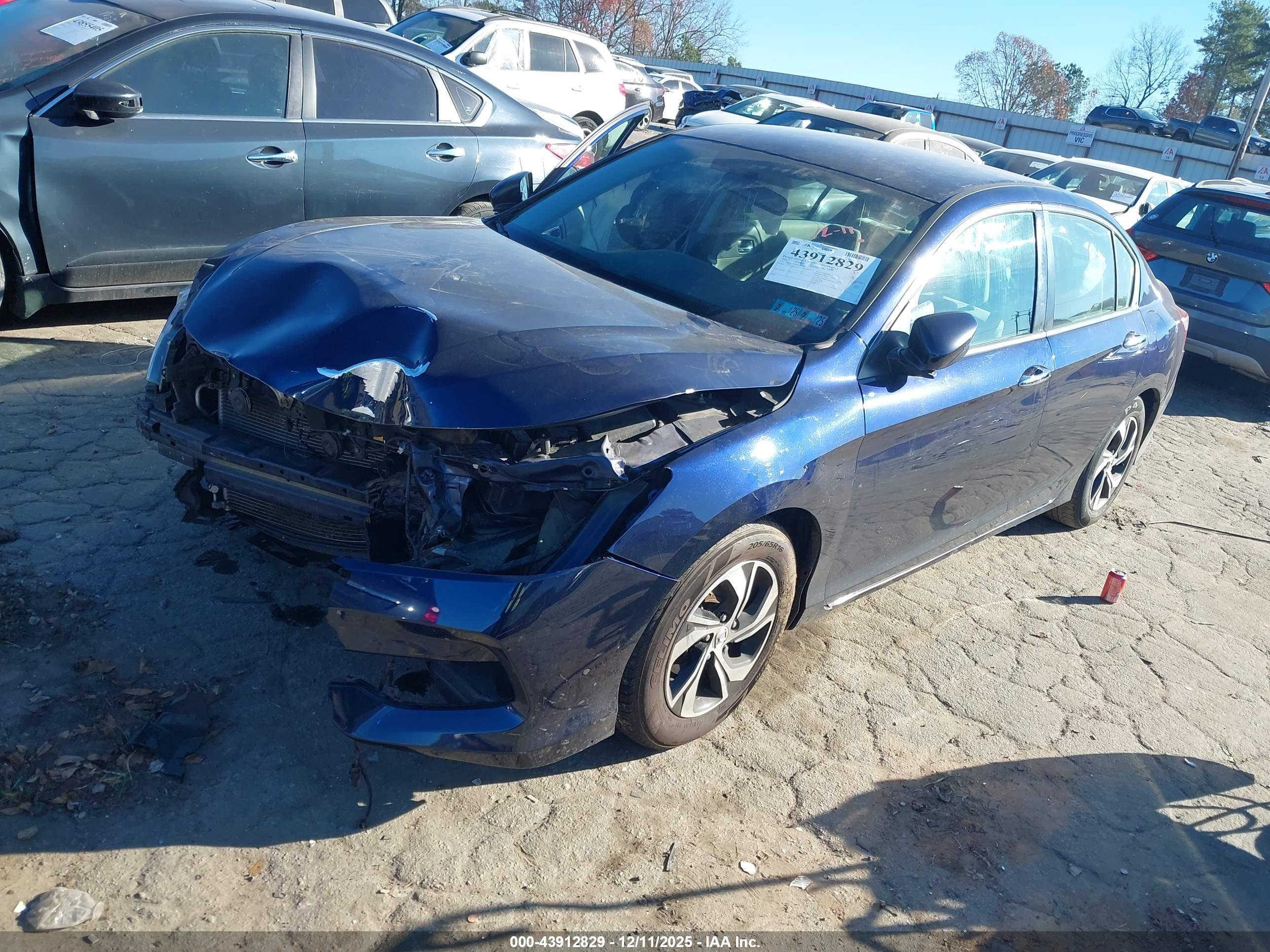 HONDA ACCORD image 2