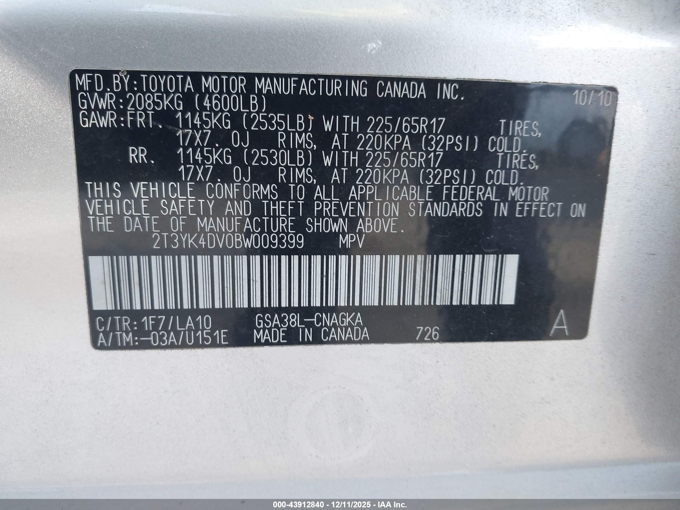 TOYOTA RAV4 image 9