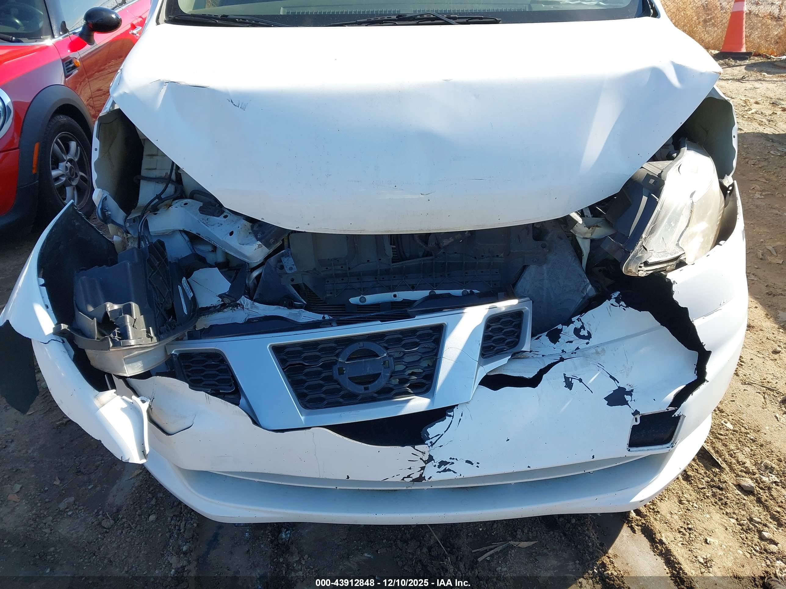 NISSAN NV200 image 6